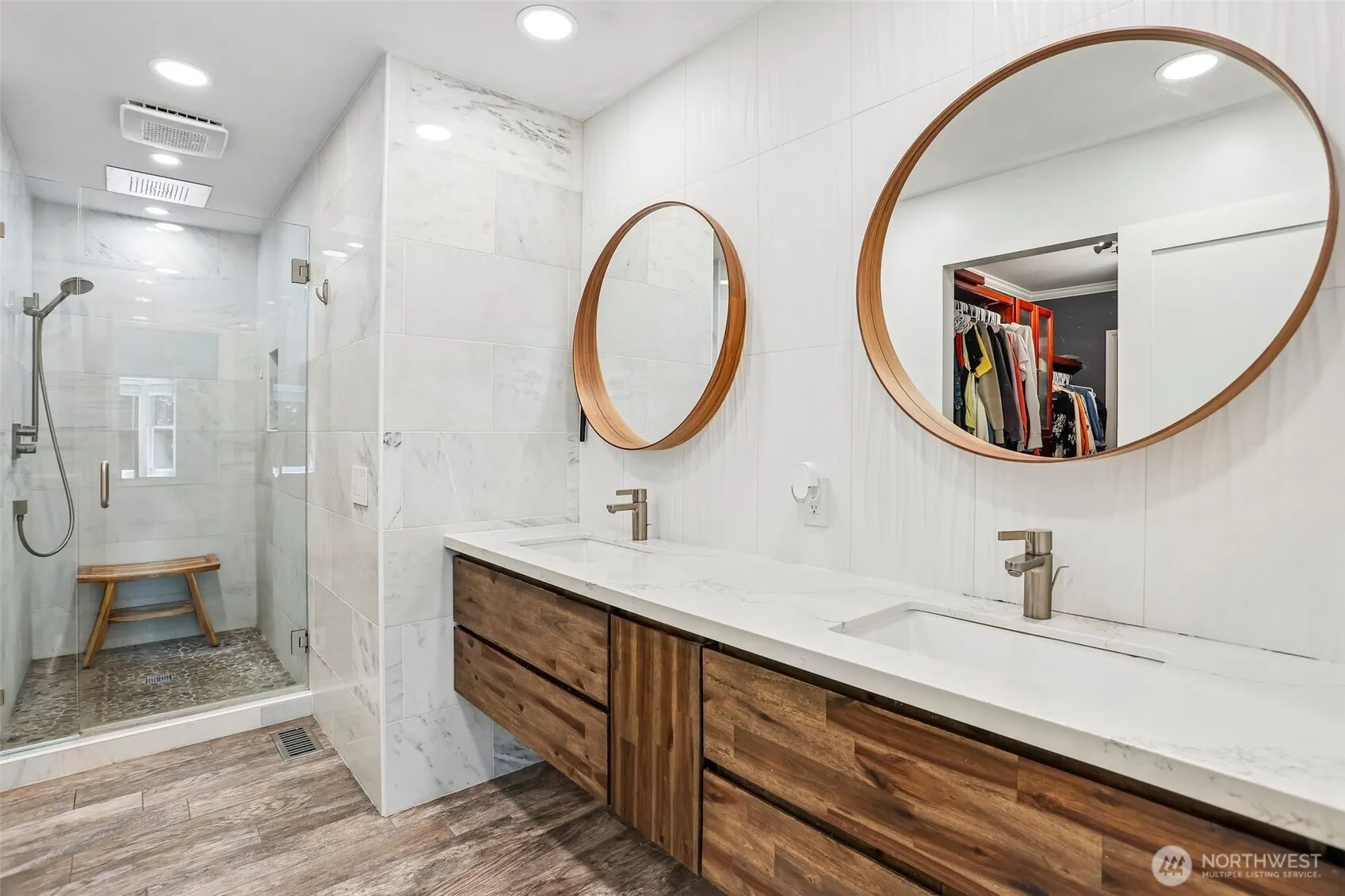 24017 SE 111th Street , Issaquah, WA 98027