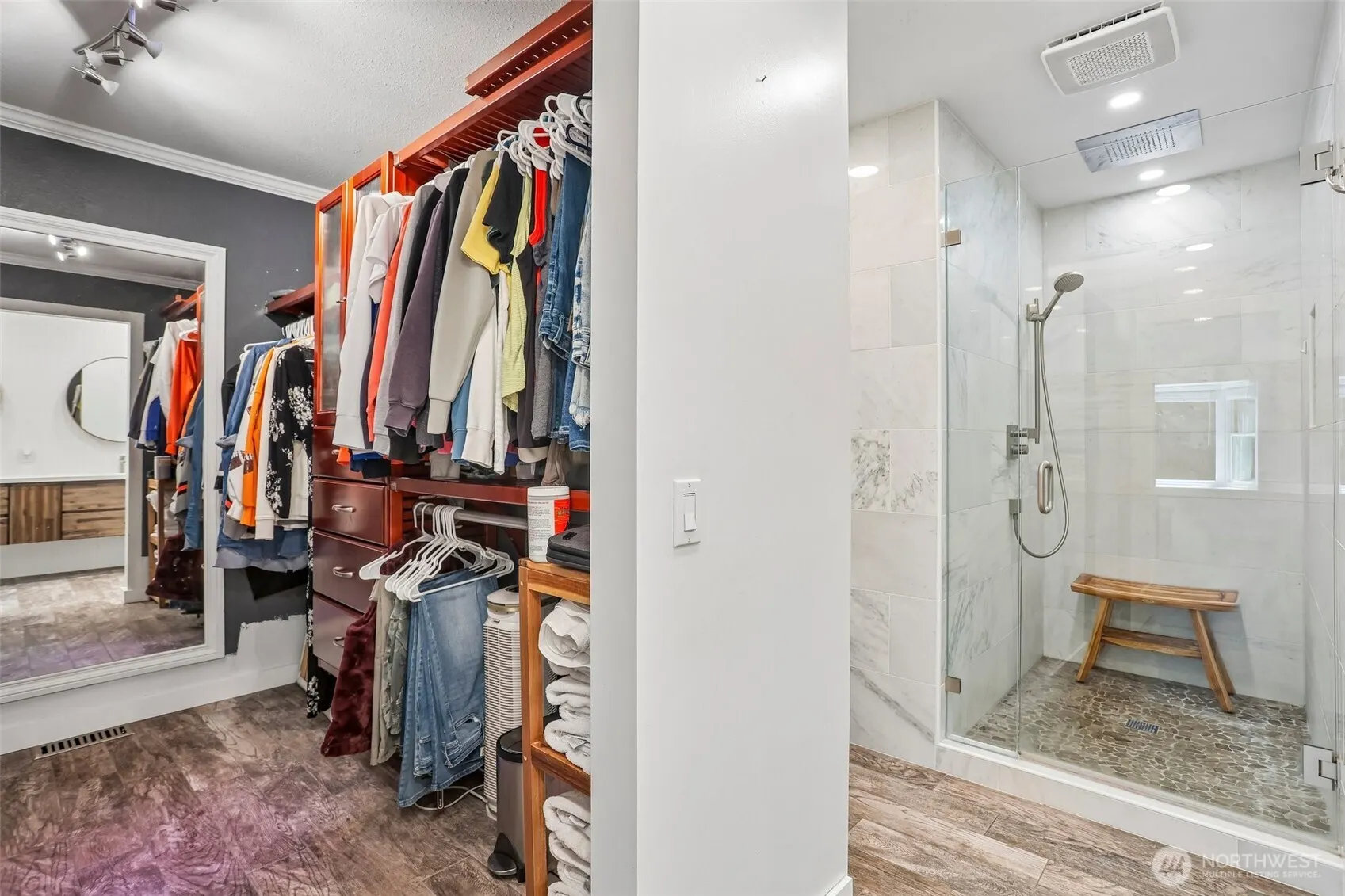 24017 SE 111th Street , Issaquah, WA 98027