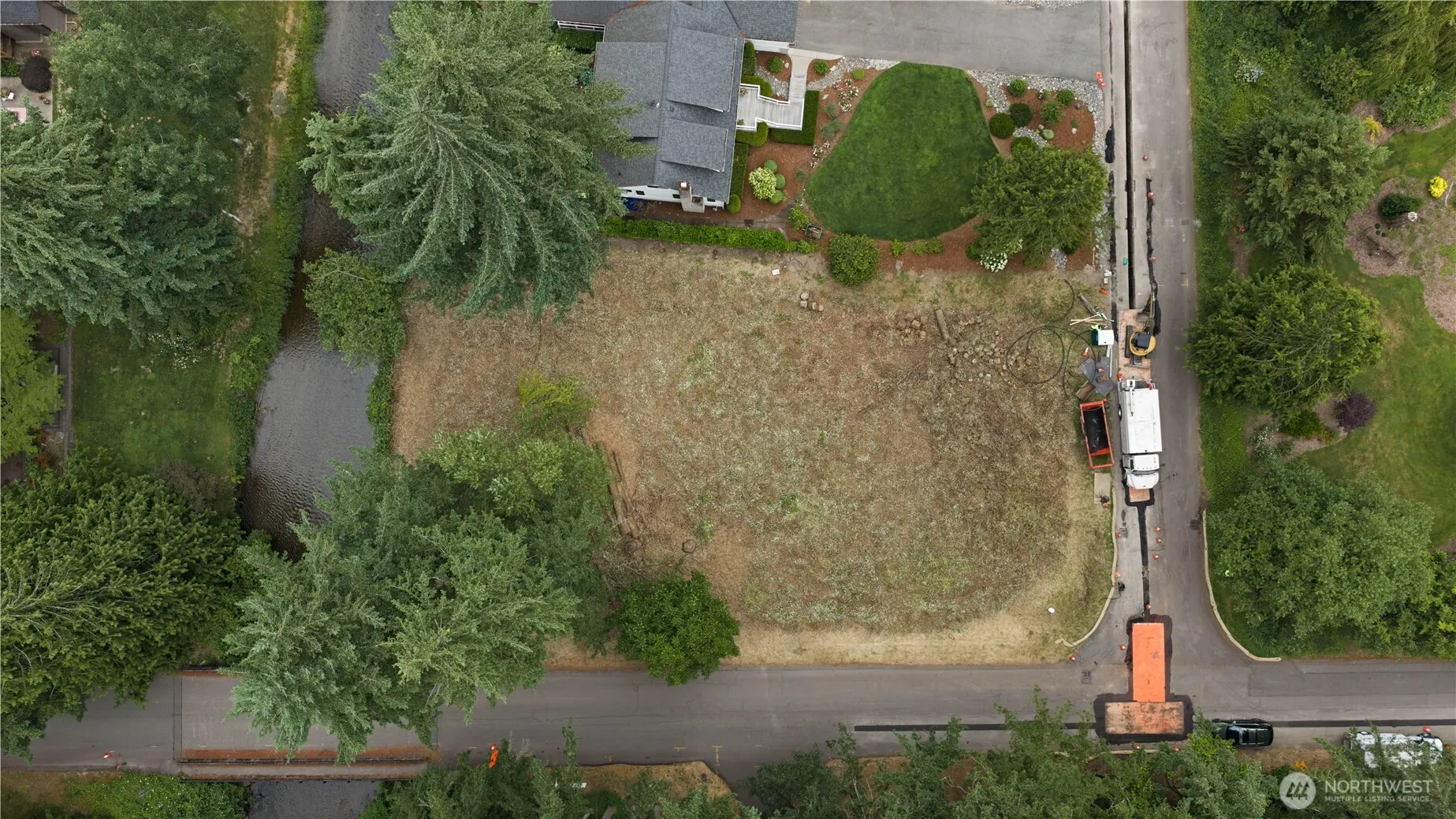 420 SE Sycamore Lane , Issaquah, WA 98027