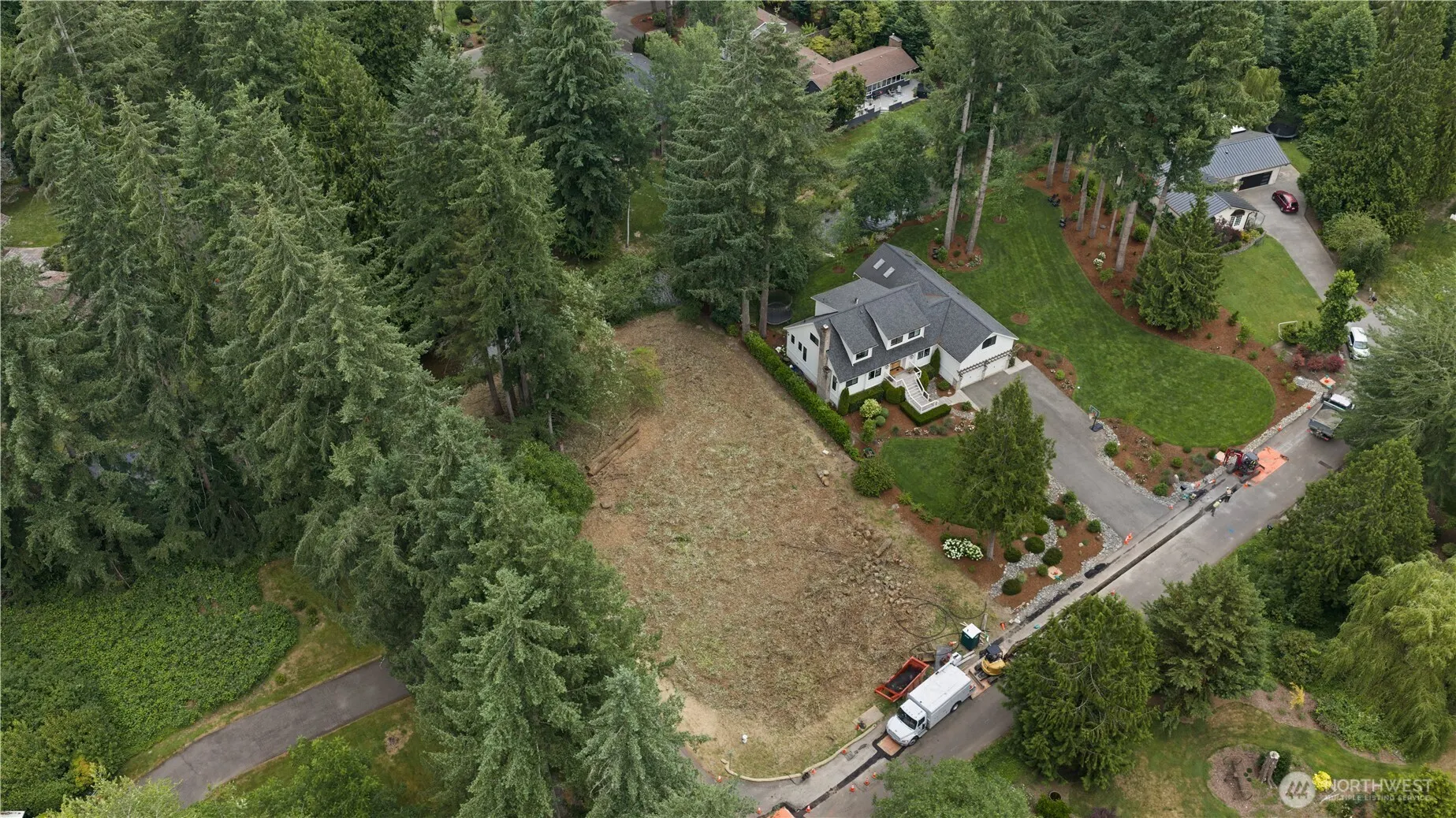 420 SE Sycamore Lane , Issaquah, WA 98027