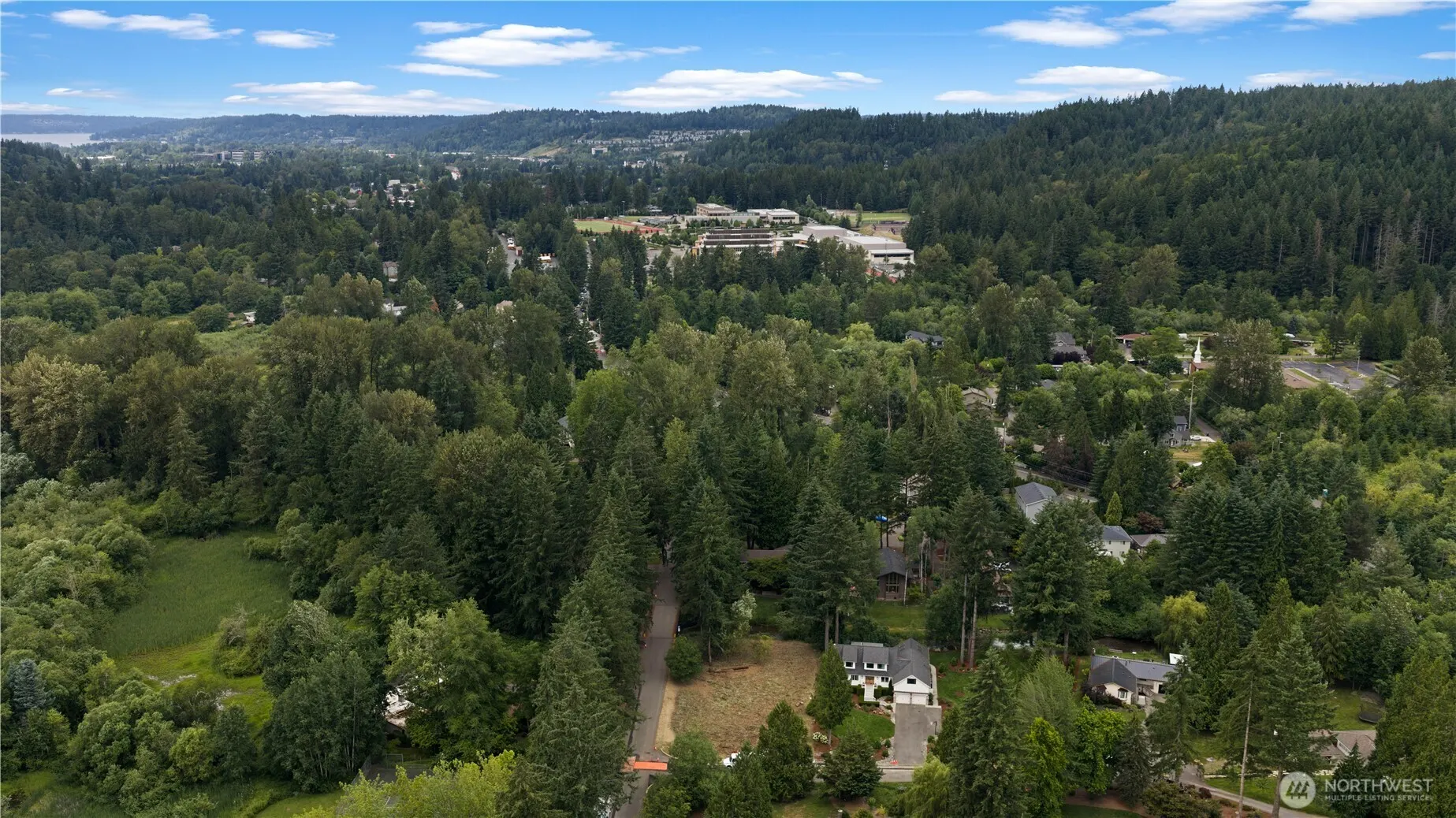 420 SE Sycamore Lane , Issaquah, WA 98027