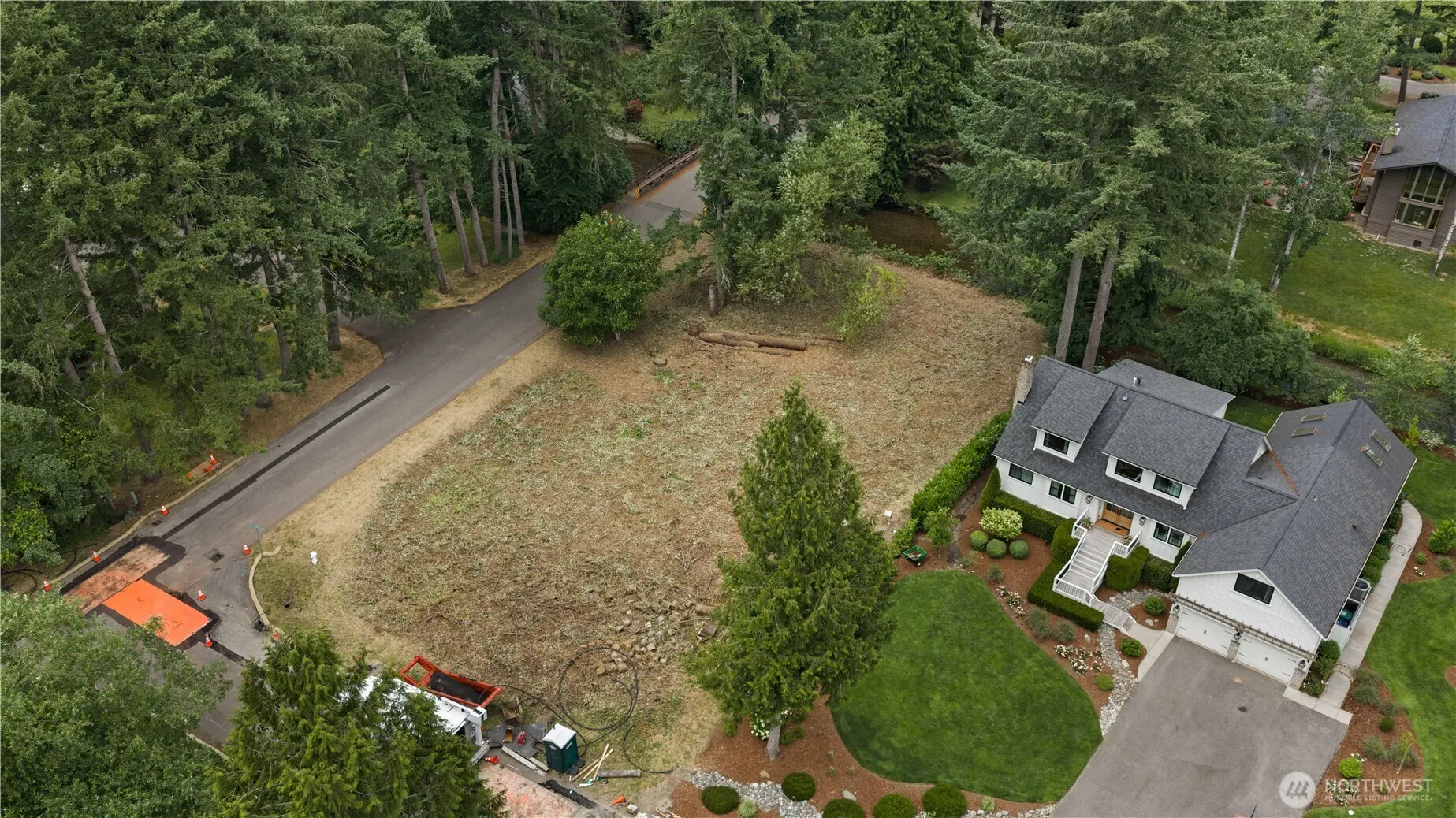 420 SE Sycamore Lane , Issaquah, WA 98027