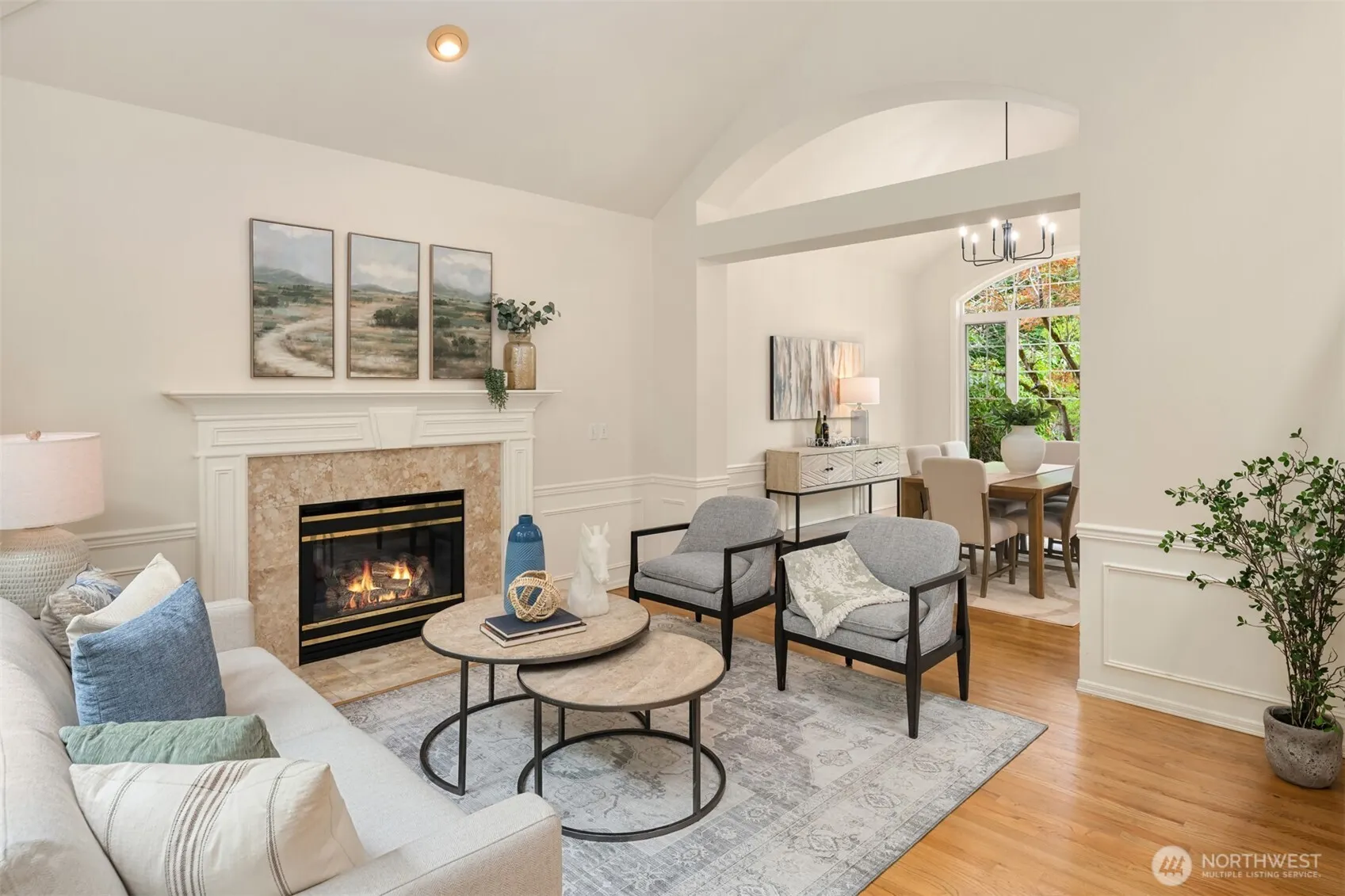 24416 SE 4th Place , Sammamish, WA 98074
