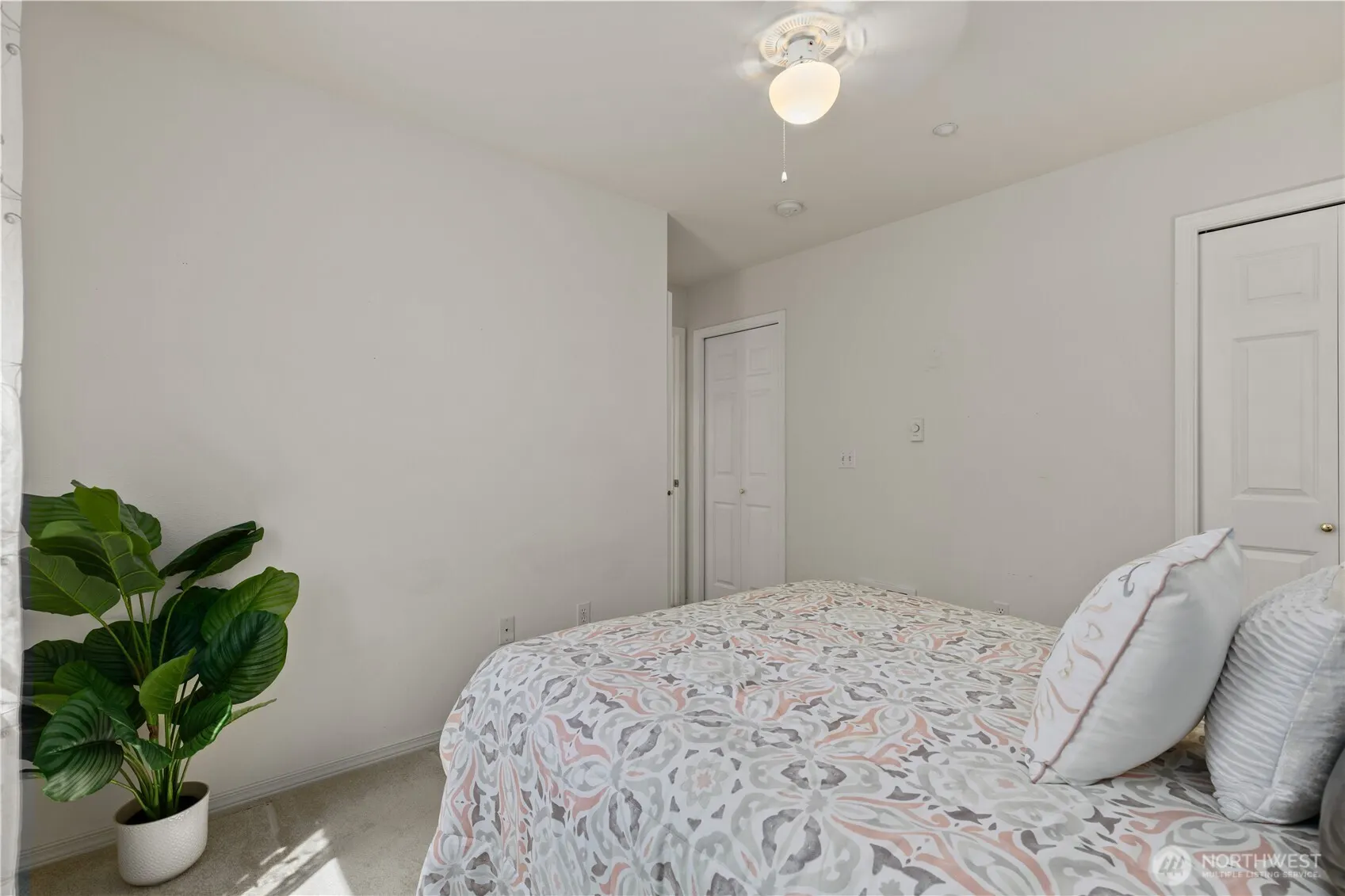 4437 Providence Point Place SE #2631, Issaquah, WA 98029