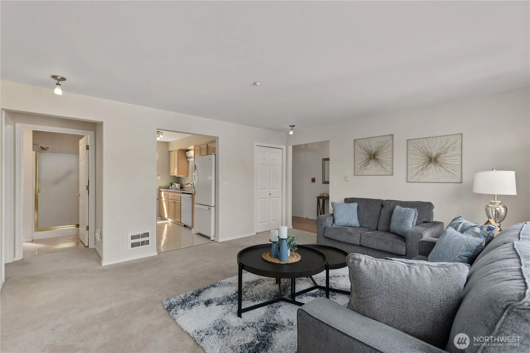 4437 Providence Point Place SE #2631, Issaquah, WA 98029