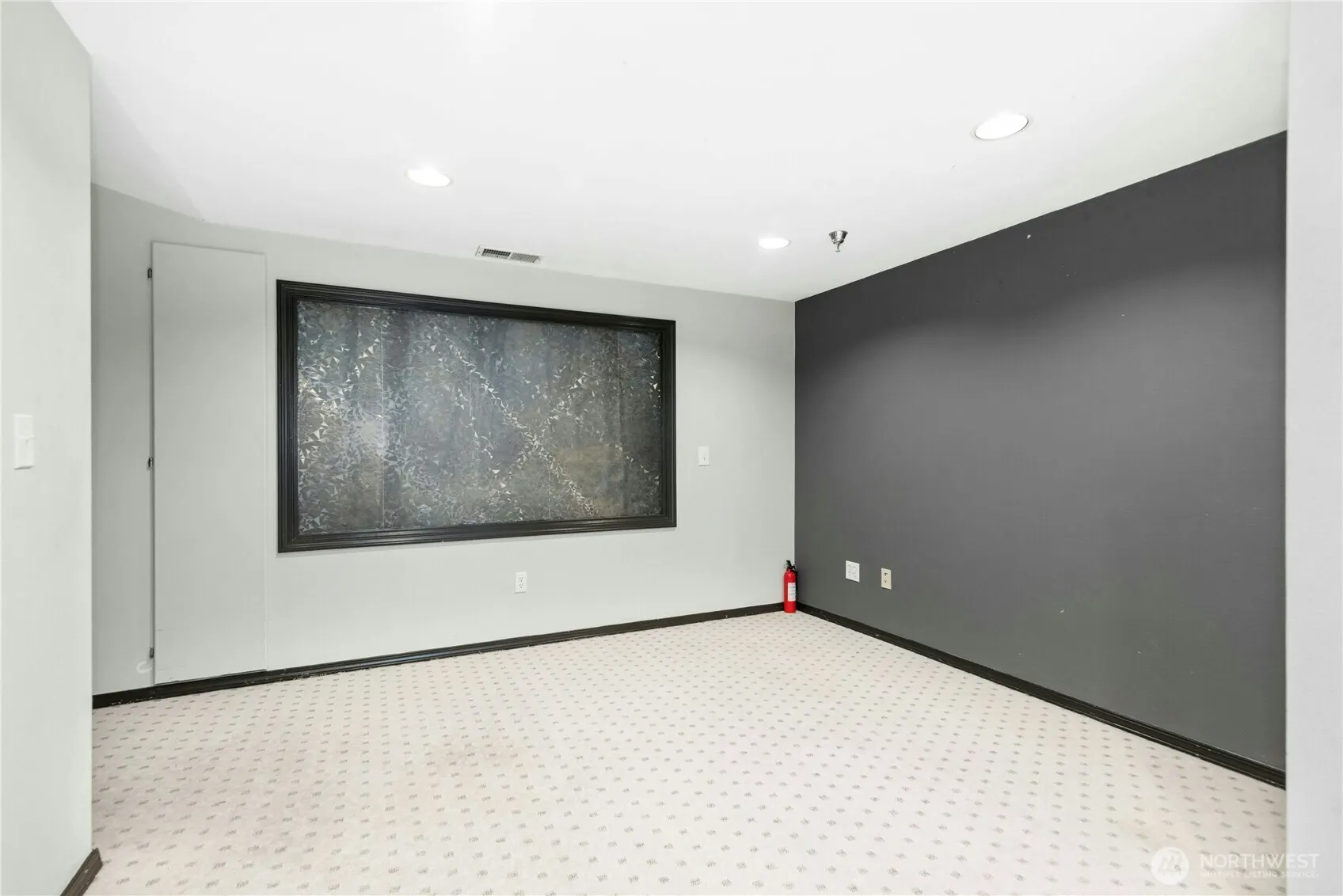 601 12th Avenue NW #E1, Issaquah, WA 98027