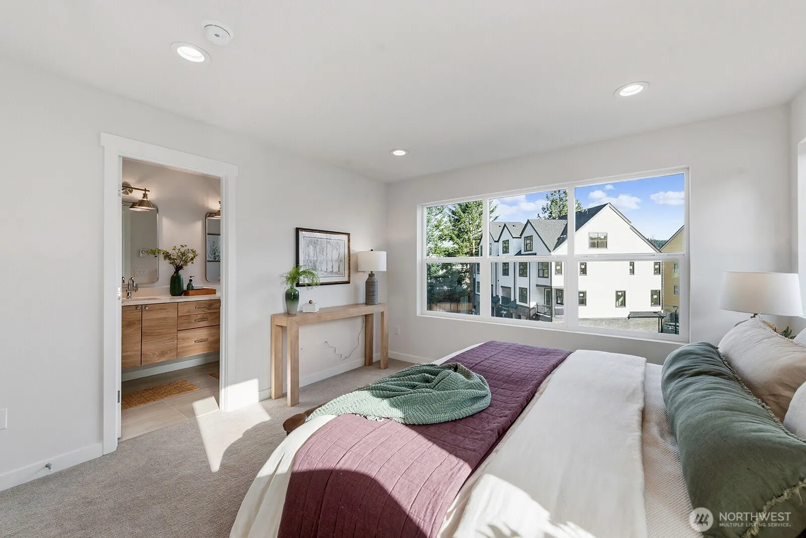 781 7th Avenue NW, Issaquah, WA 98027