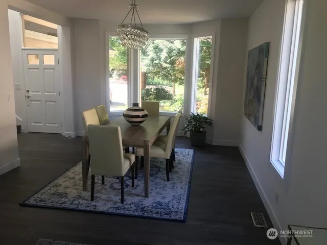 25506 SE 41st Court , Sammamish, WA 98029