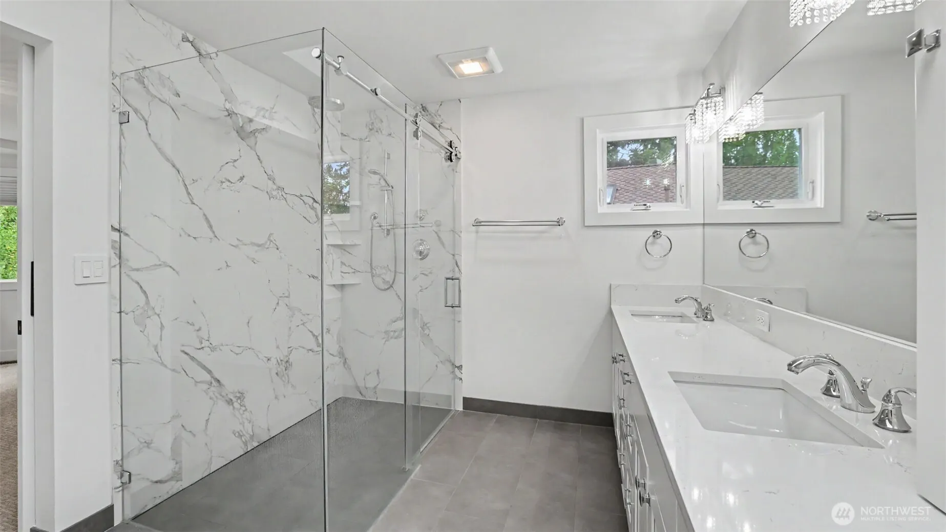 25506 SE 41st Court , Sammamish, WA 98029