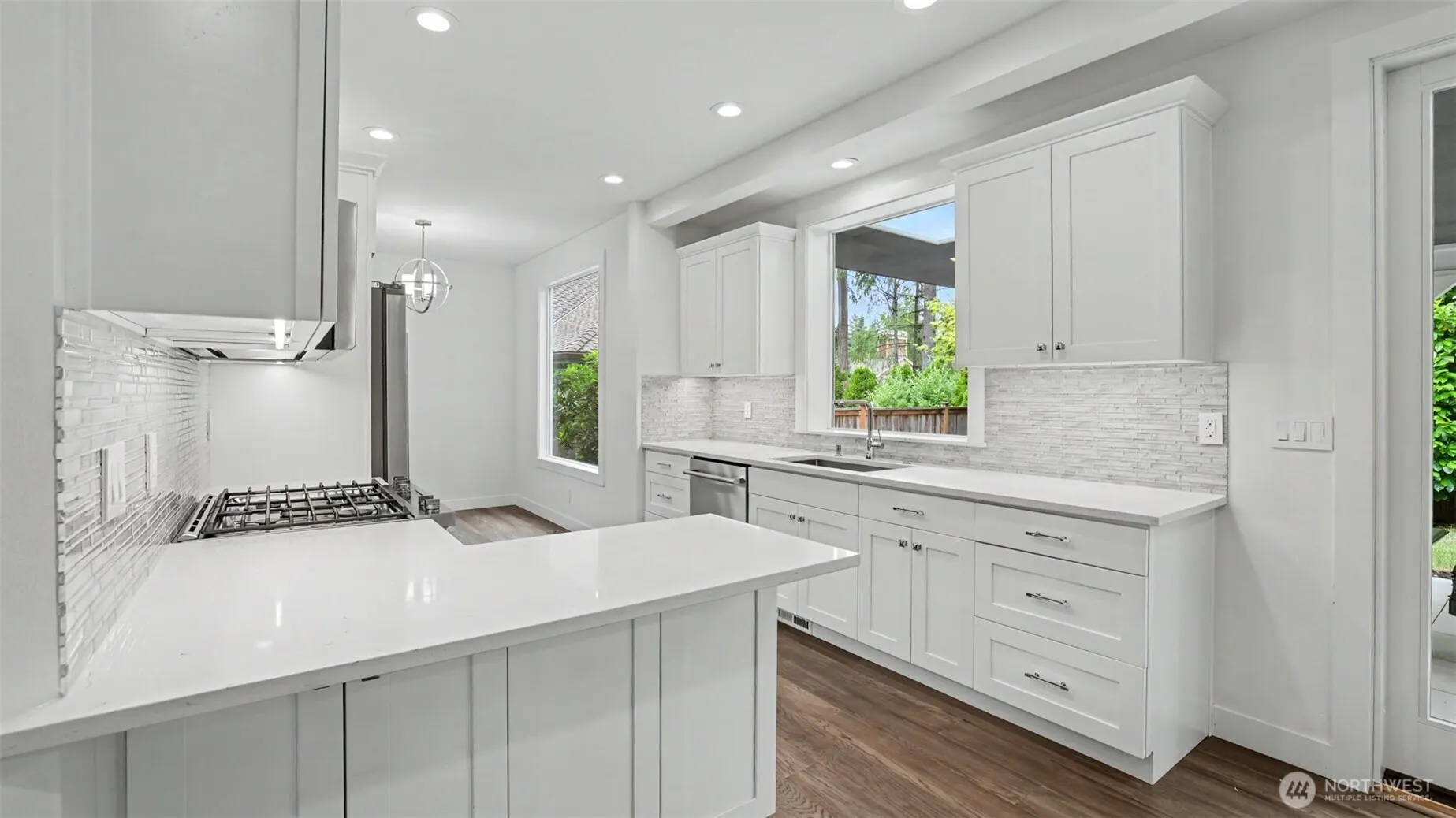 25506 SE 41st Court , Sammamish, WA 98029
