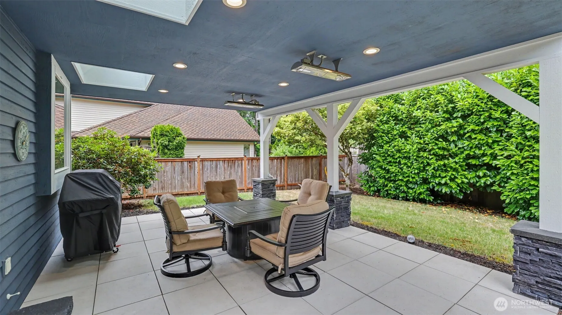25506 SE 41st Court , Sammamish, WA 98029
