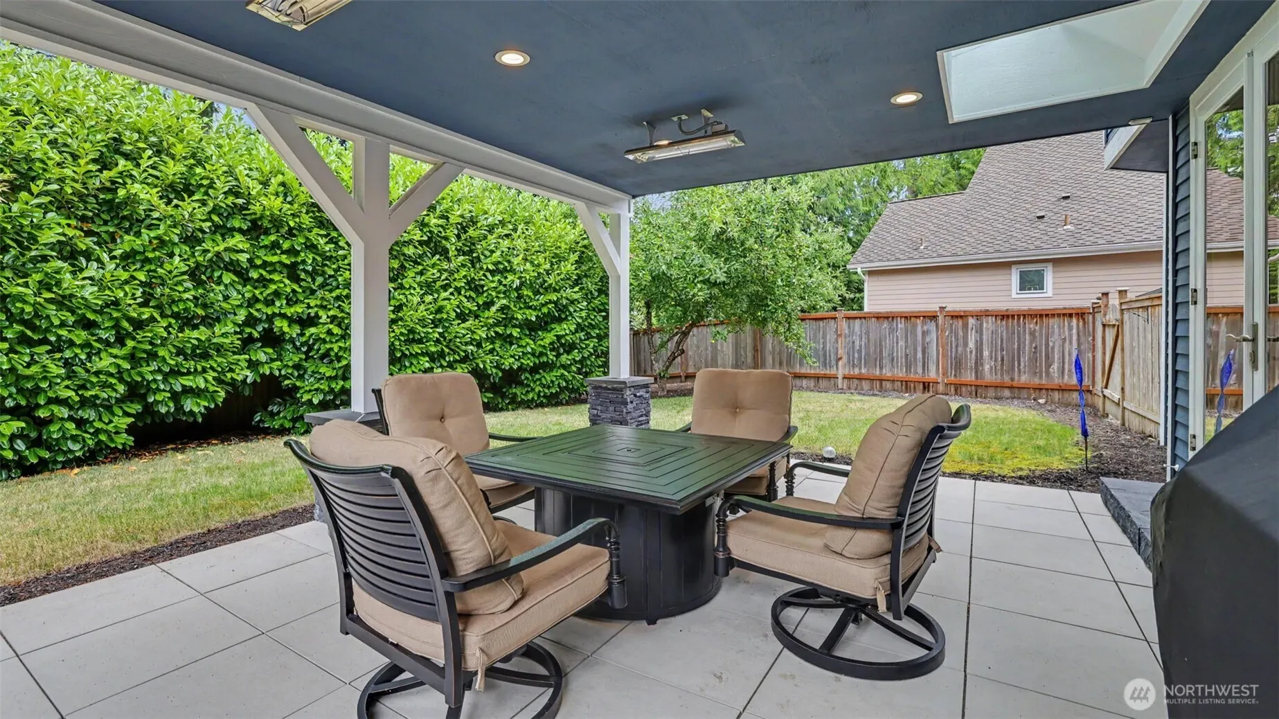25506 SE 41st Court , Sammamish, WA 98029