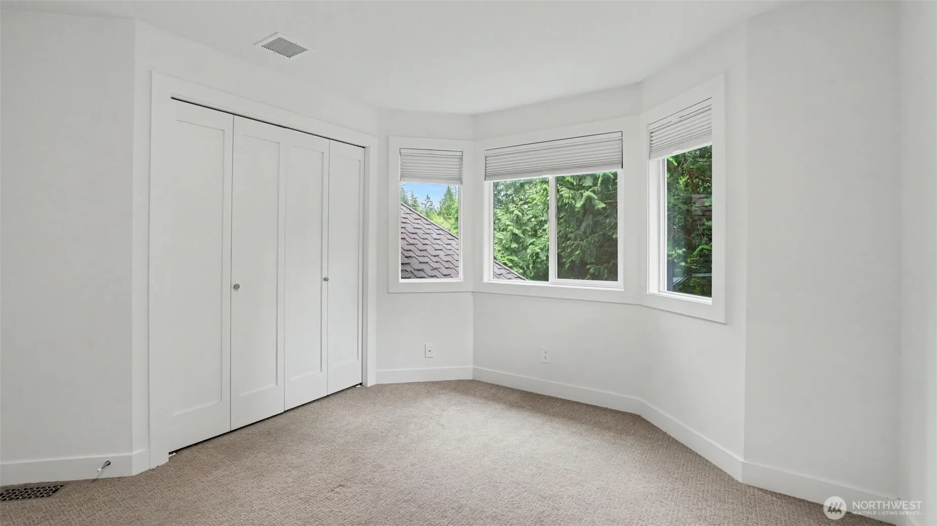 25506 SE 41st Court , Sammamish, WA 98029