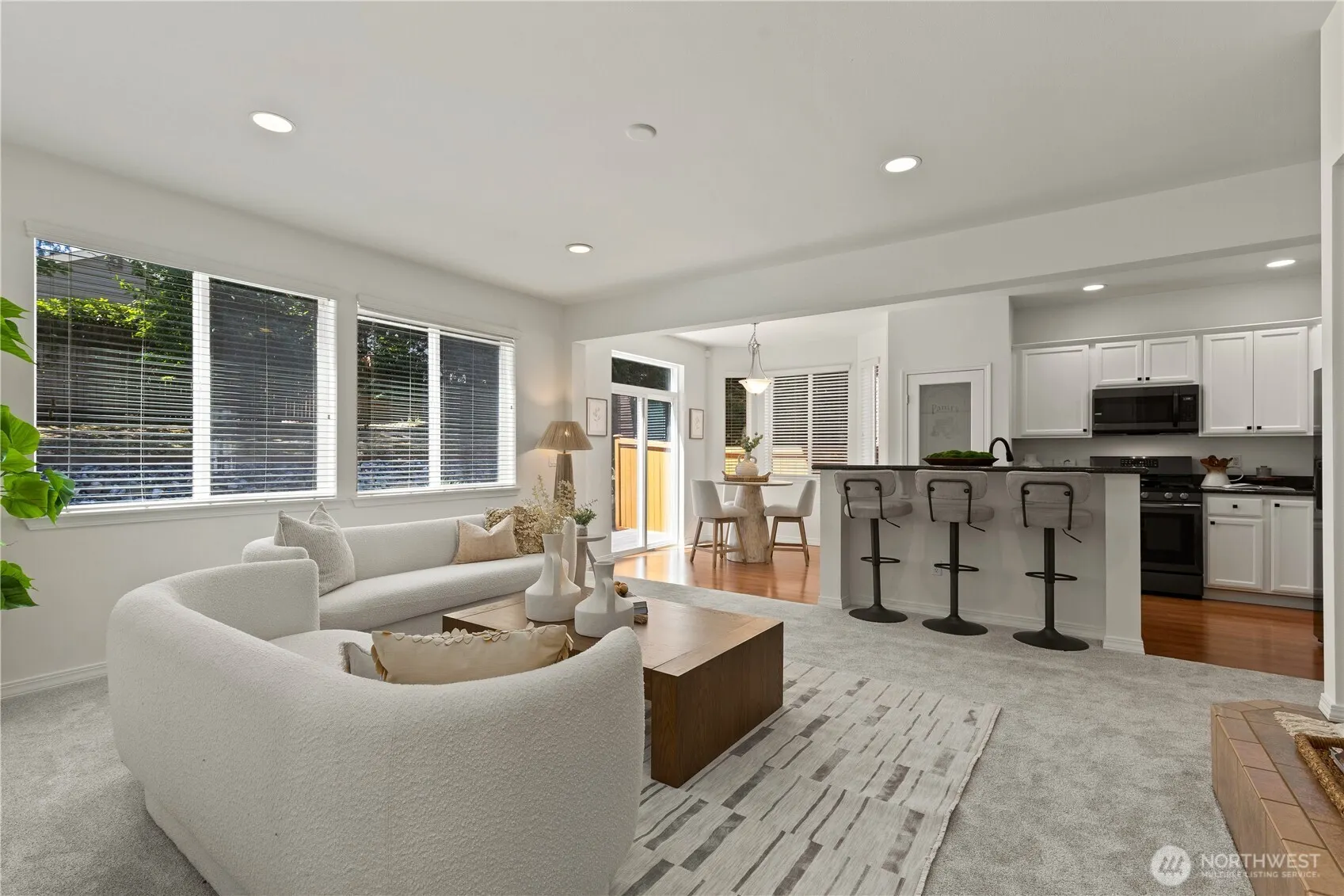 20345 128th Place NE, Woodinville, WA 98072