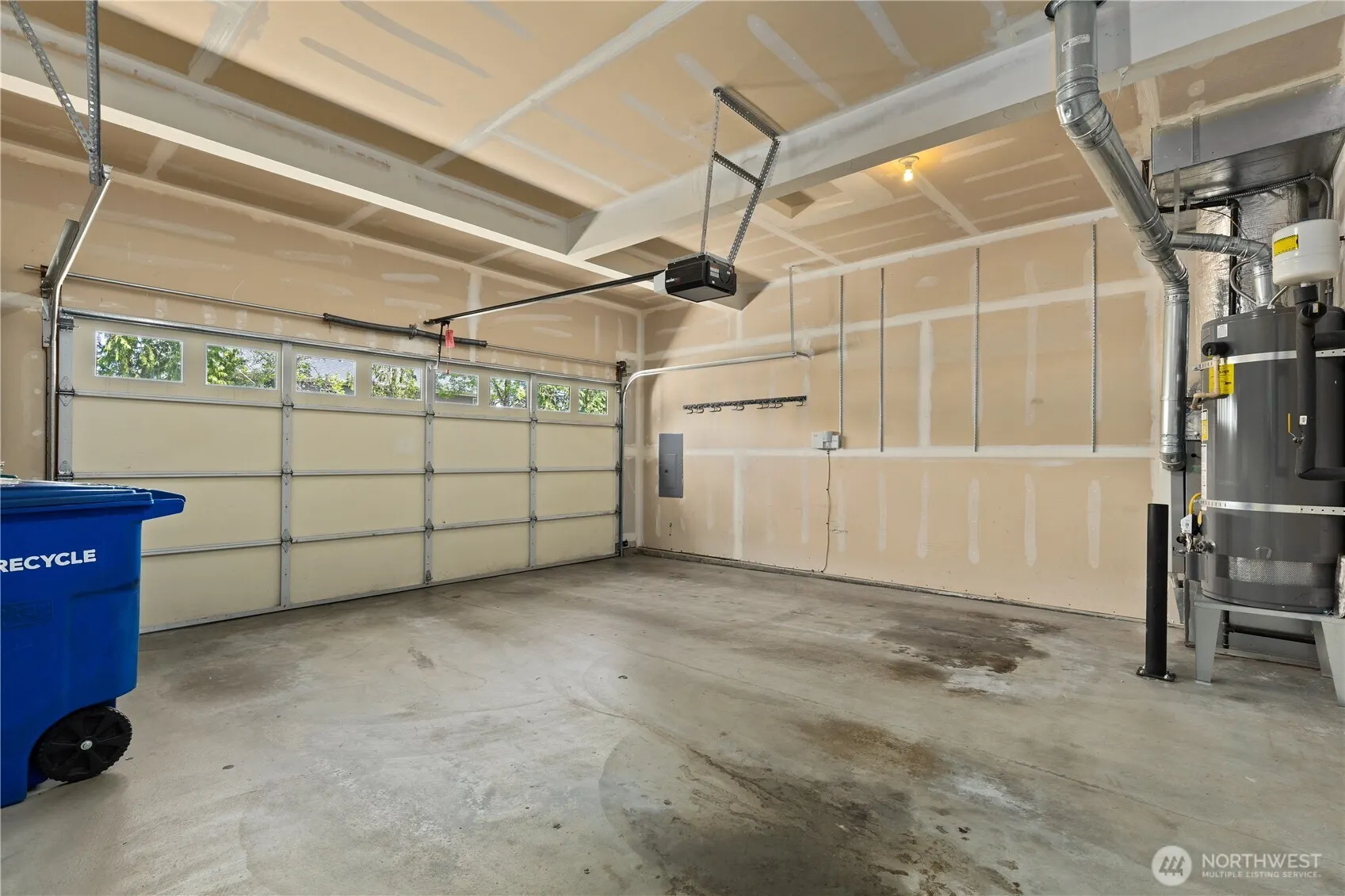 20345 128th Place NE, Woodinville, WA 98072