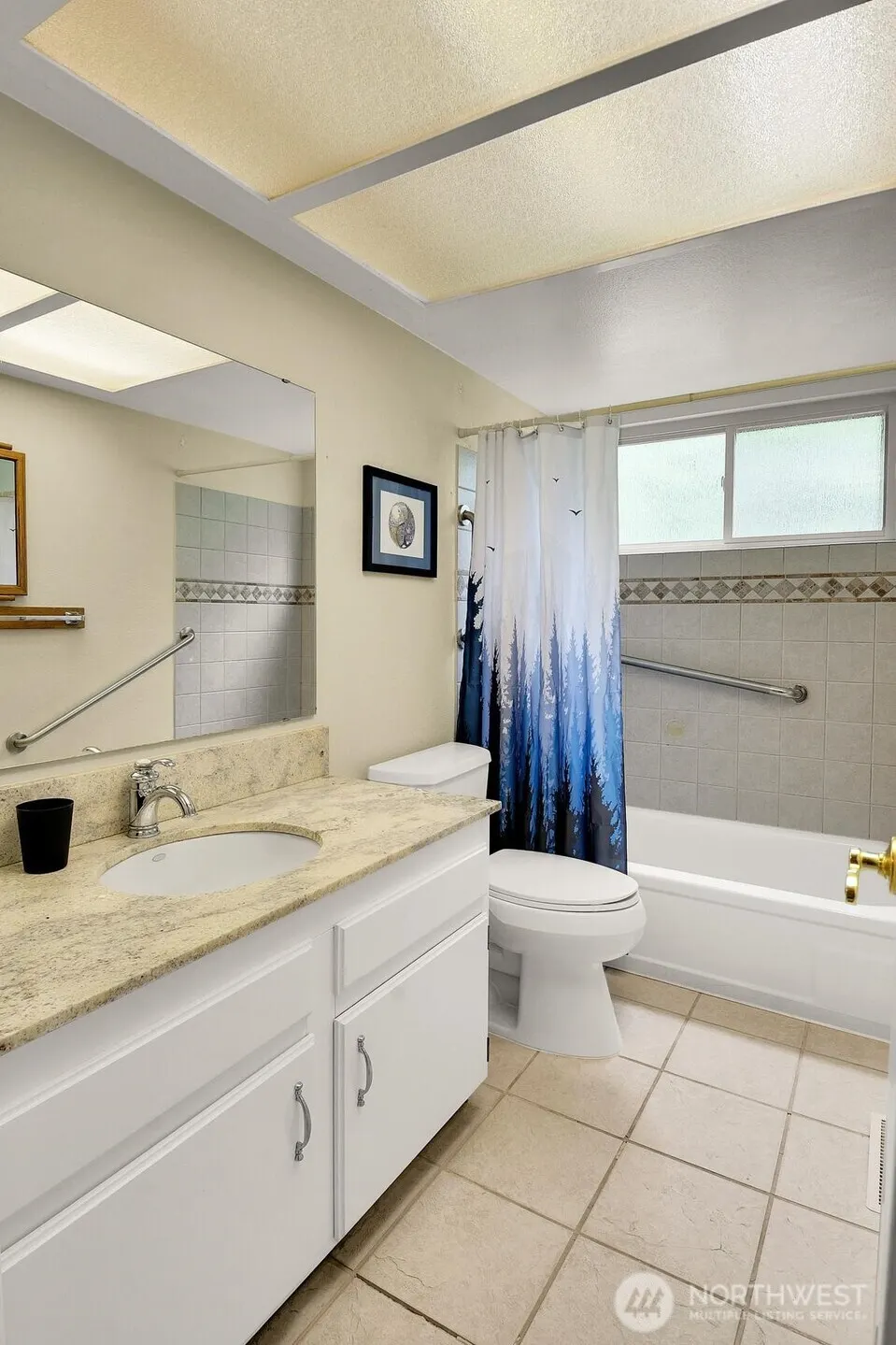 24520 SE 24th Street , Sammamish, WA 98075-9704