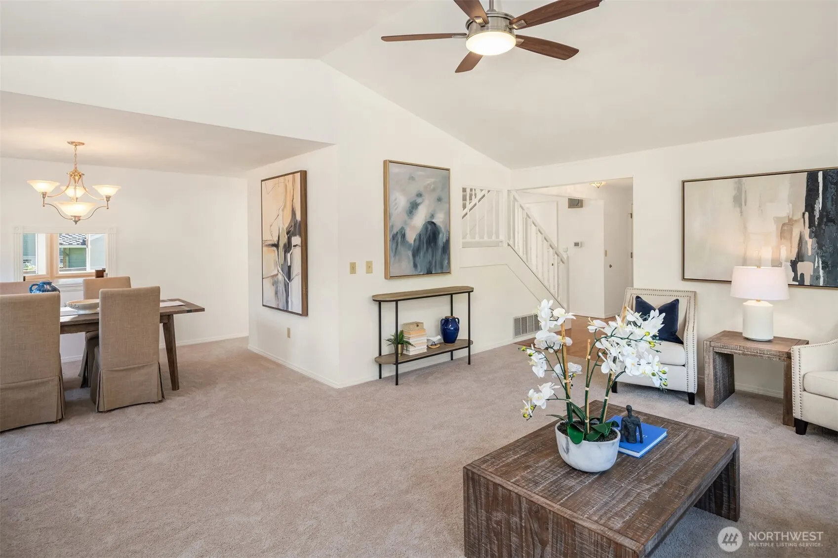 4230 205 Place NE, Sammamish, WA 98074