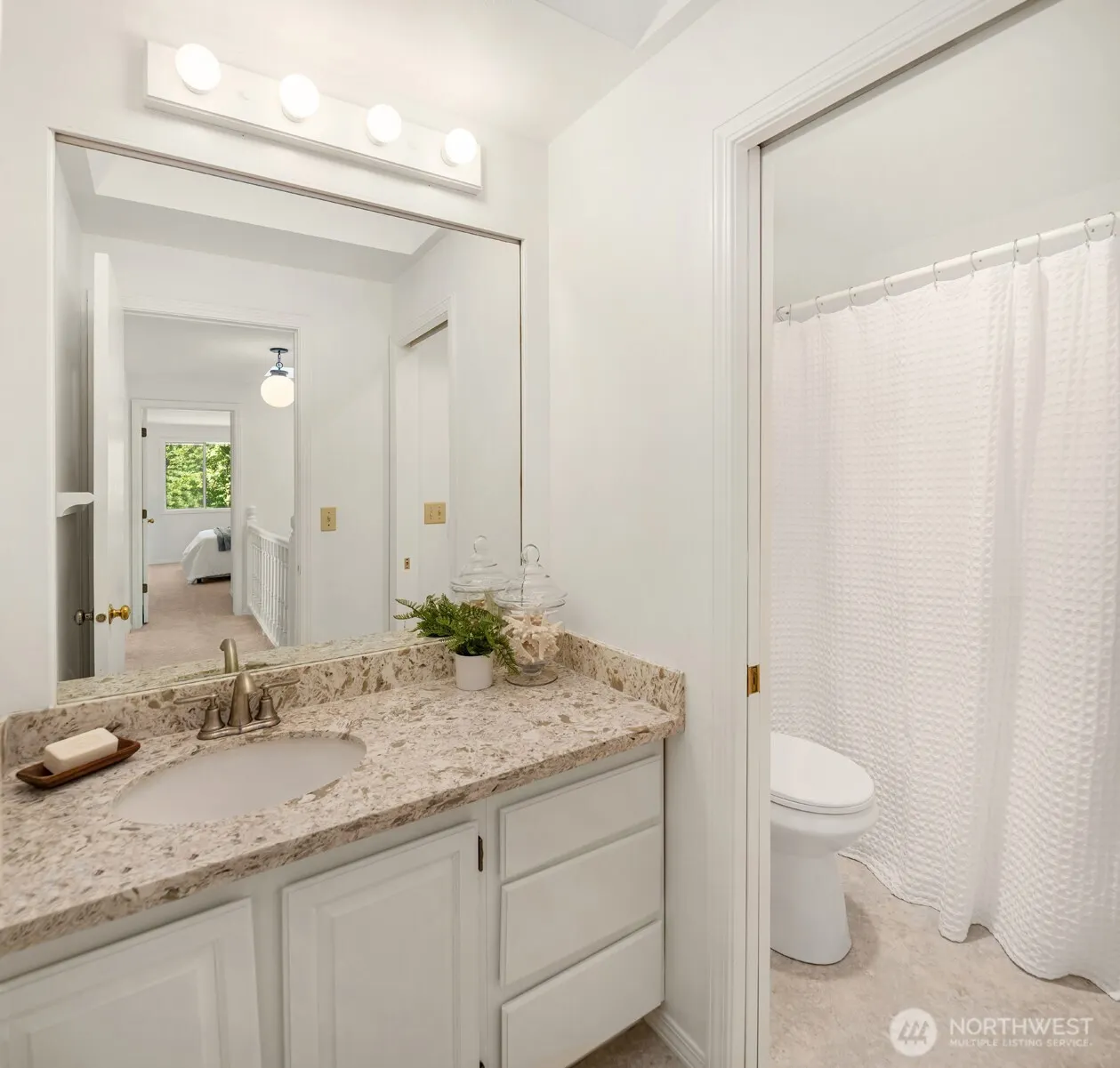 4230 205 Place NE, Sammamish, WA 98074