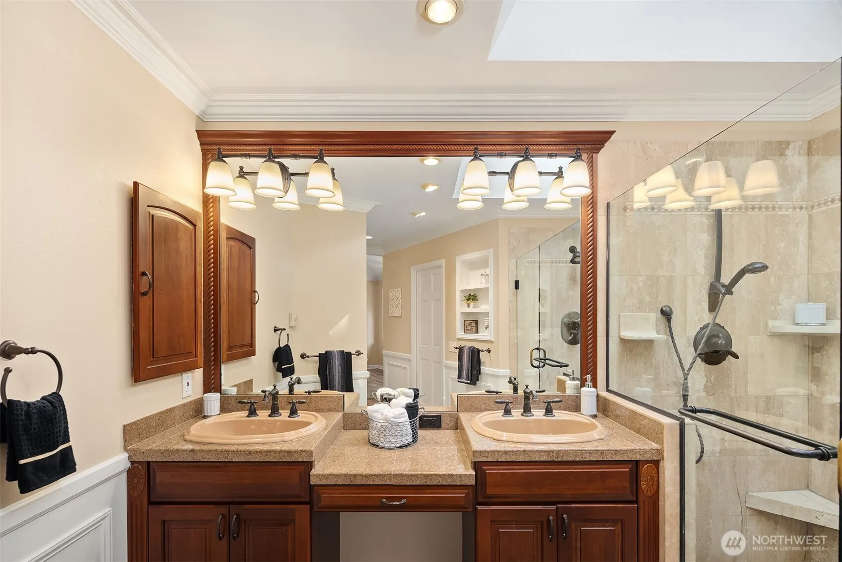 2521 227th Place NE, Sammamish, WA 98074