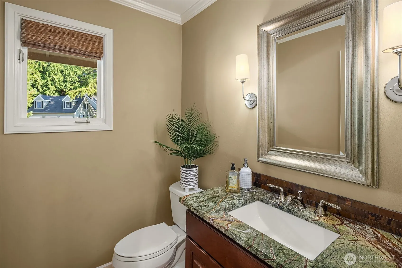 2521 227th Place NE, Sammamish, WA 98074