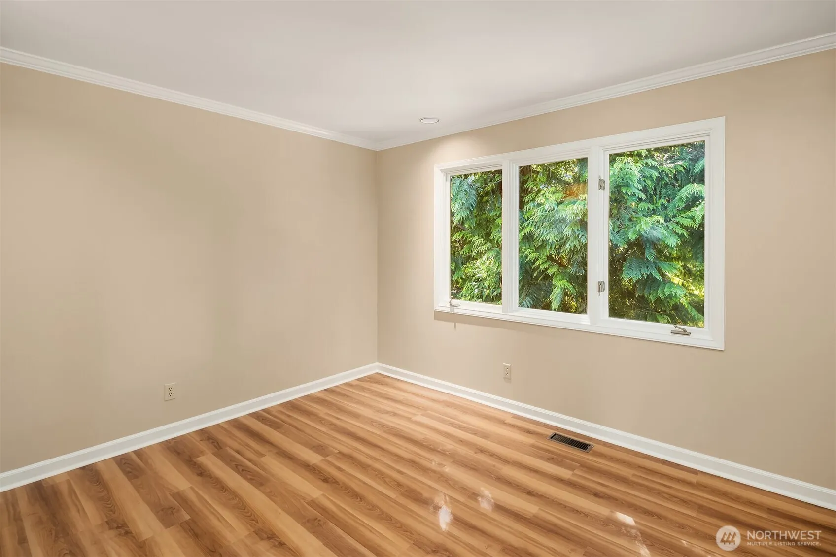 2521 227th Place NE, Sammamish, WA 98074