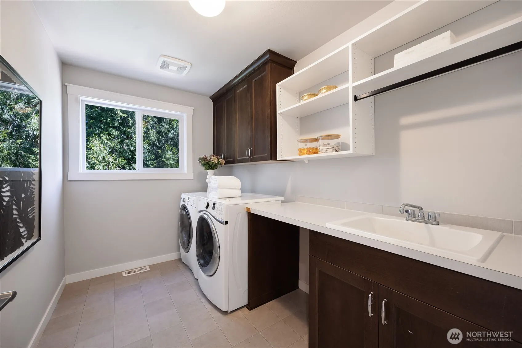 17468 NE 123rd Way , Redmond, WA 98052