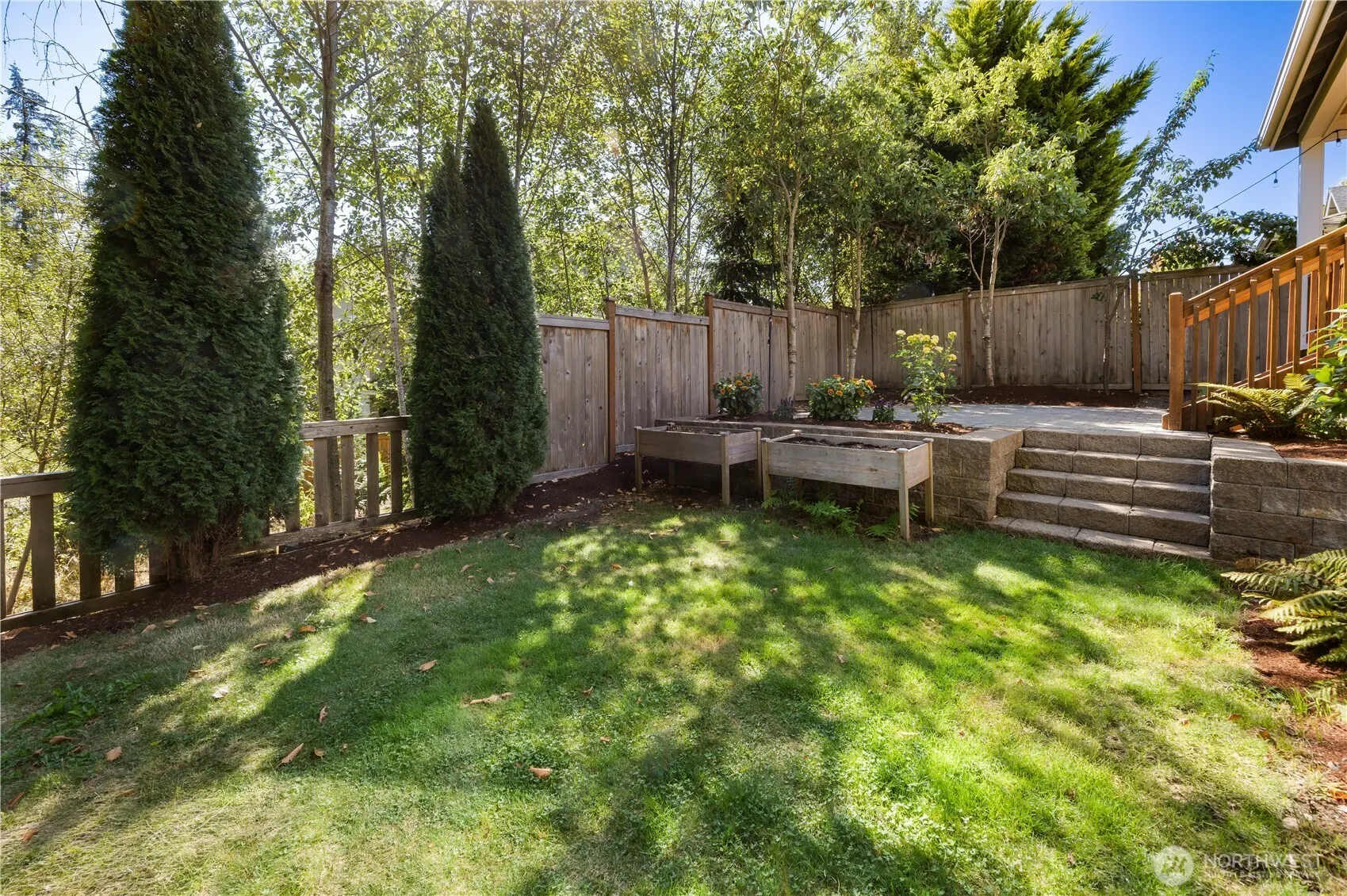 17468 NE 123rd Way , Redmond, WA 98052