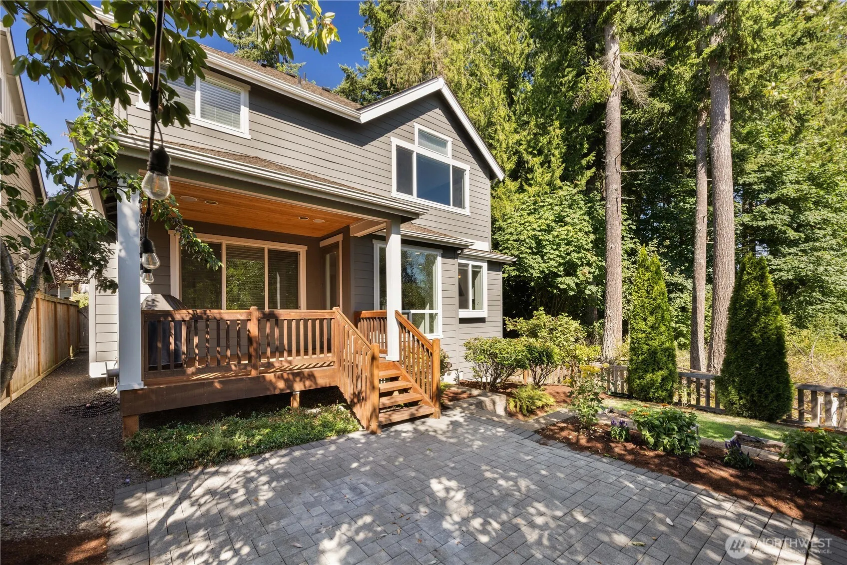 17468 NE 123rd Way , Redmond, WA 98052