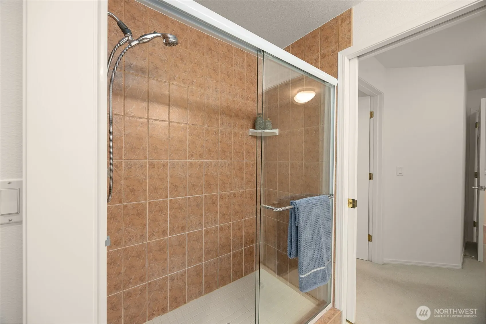 22760 SE 43rd Court #2617, Issaquah, WA 98029