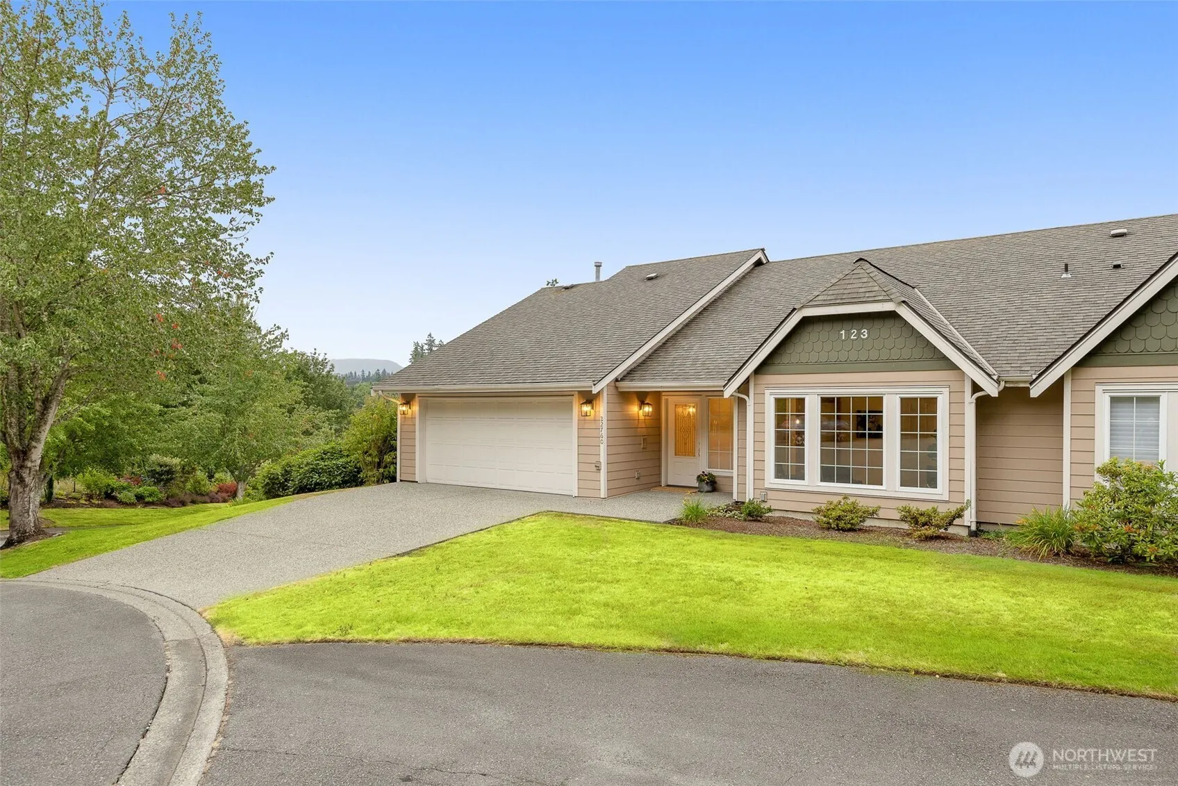 22760 SE 43rd Court #2617, Issaquah, WA 98029