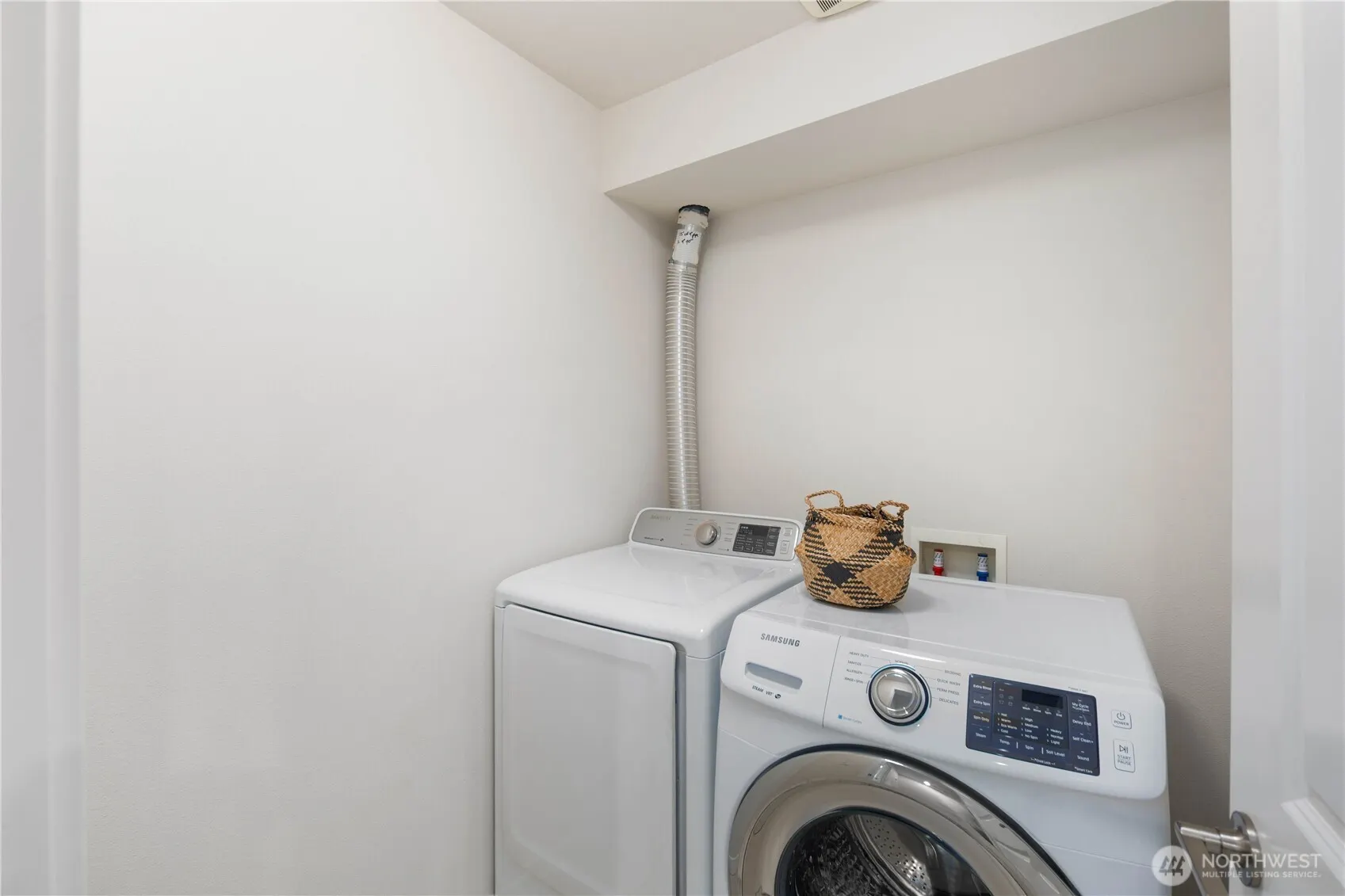 4253 SE 213th Place #47, Issaquah, WA 98029