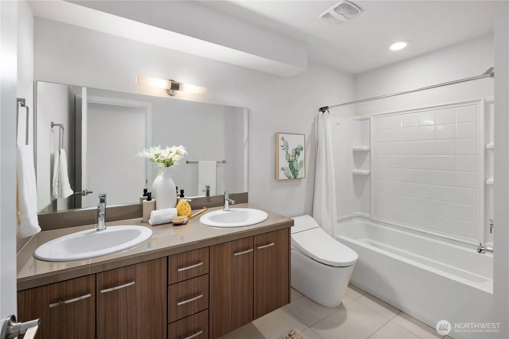 4253 SE 213th Place #47, Issaquah, WA 98029