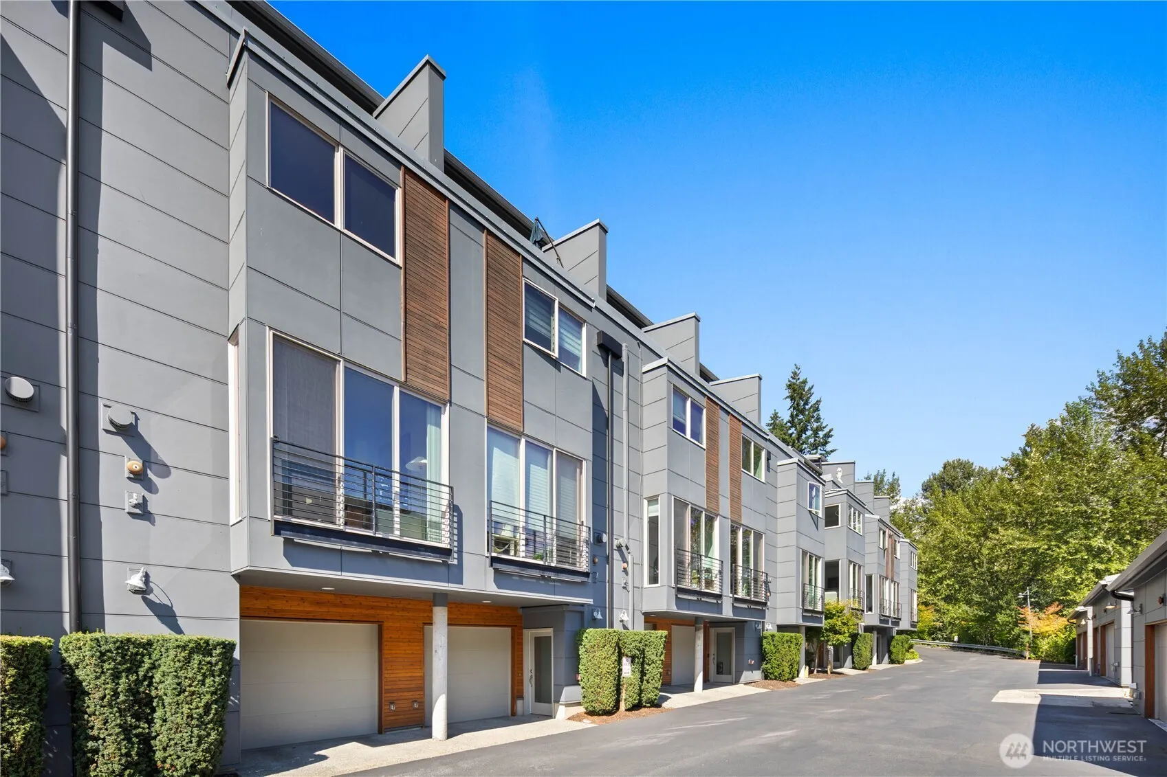 4253 SE 213th Place #47, Issaquah, WA 98029