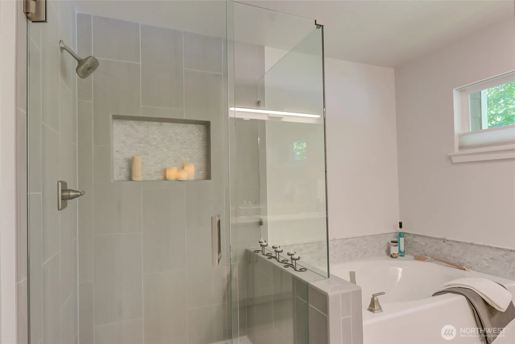 3500 E Lake Sammamish Parkway SE #2-105, Sammamish, WA 98075