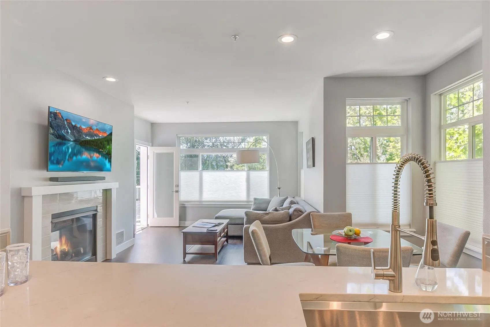 3500 E Lake Sammamish Parkway SE #2-105, Sammamish, WA 98075