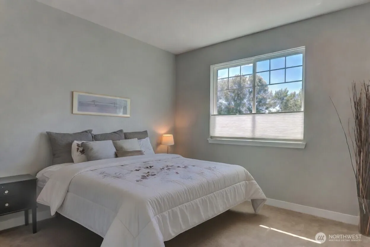 3500 E Lake Sammamish Parkway SE #2-105, Sammamish, WA 98075