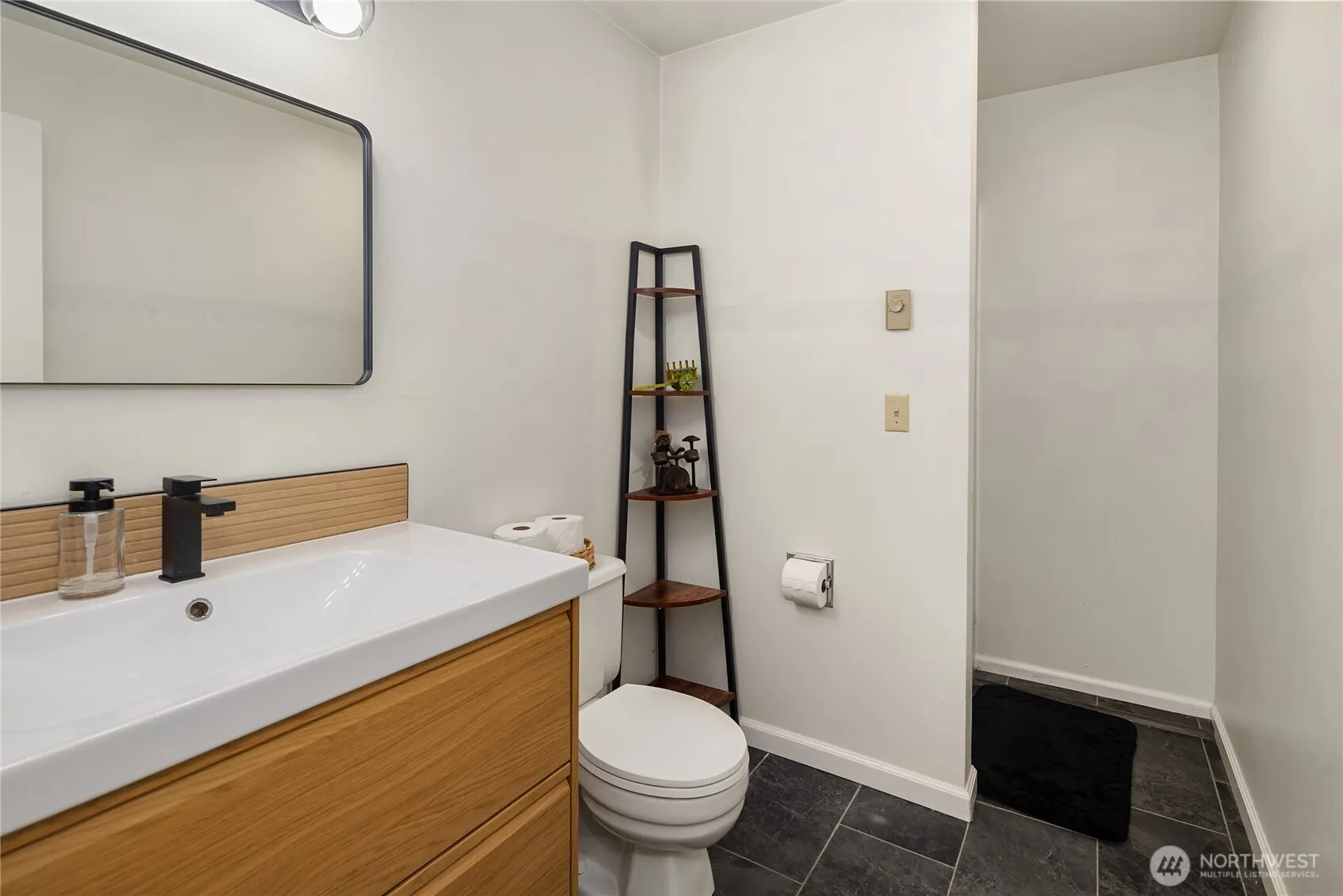 14642 NE 174th Street , Woodinville, WA 98072