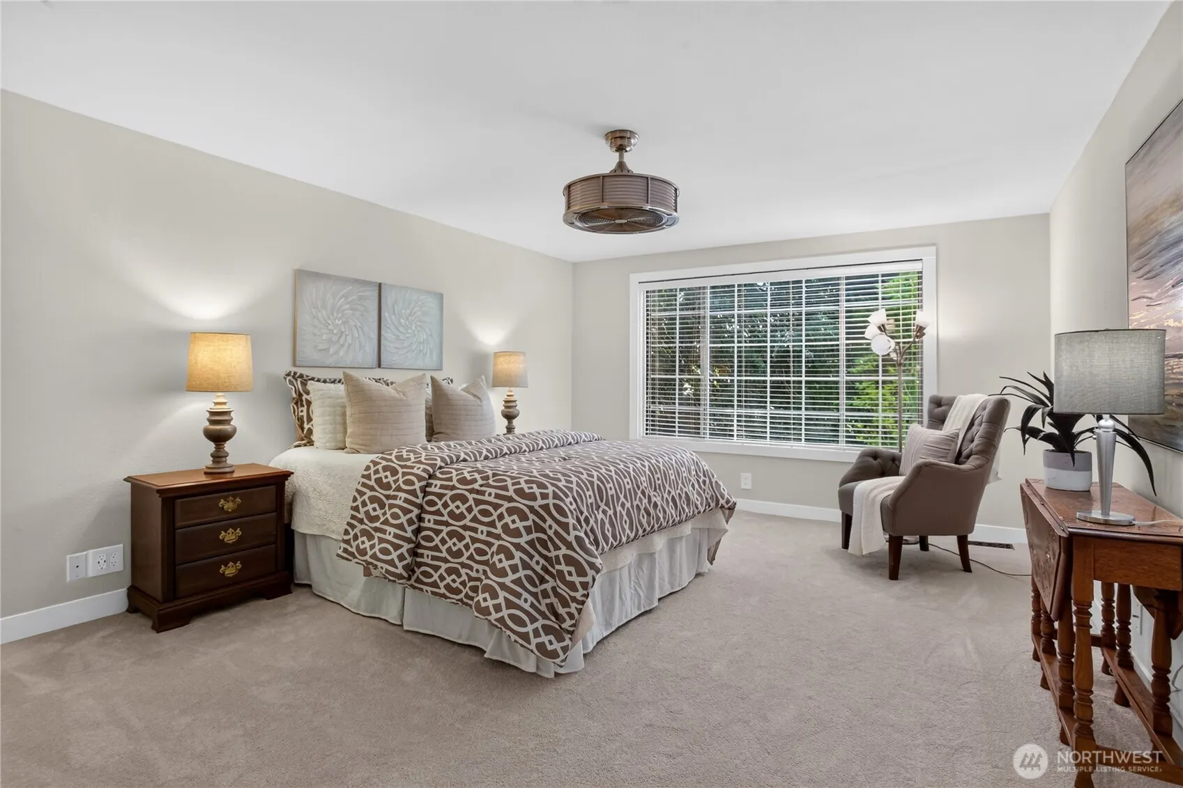 23110 NE 19th Drive , Sammamish, WA 98074