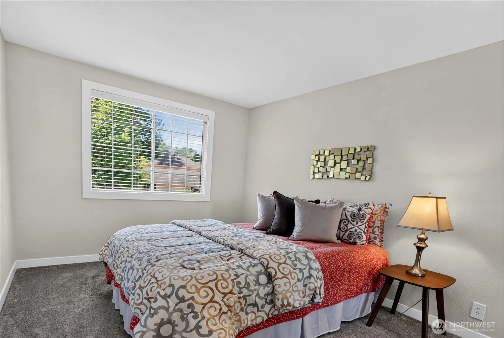 23110 NE 19th Drive , Sammamish, WA 98074