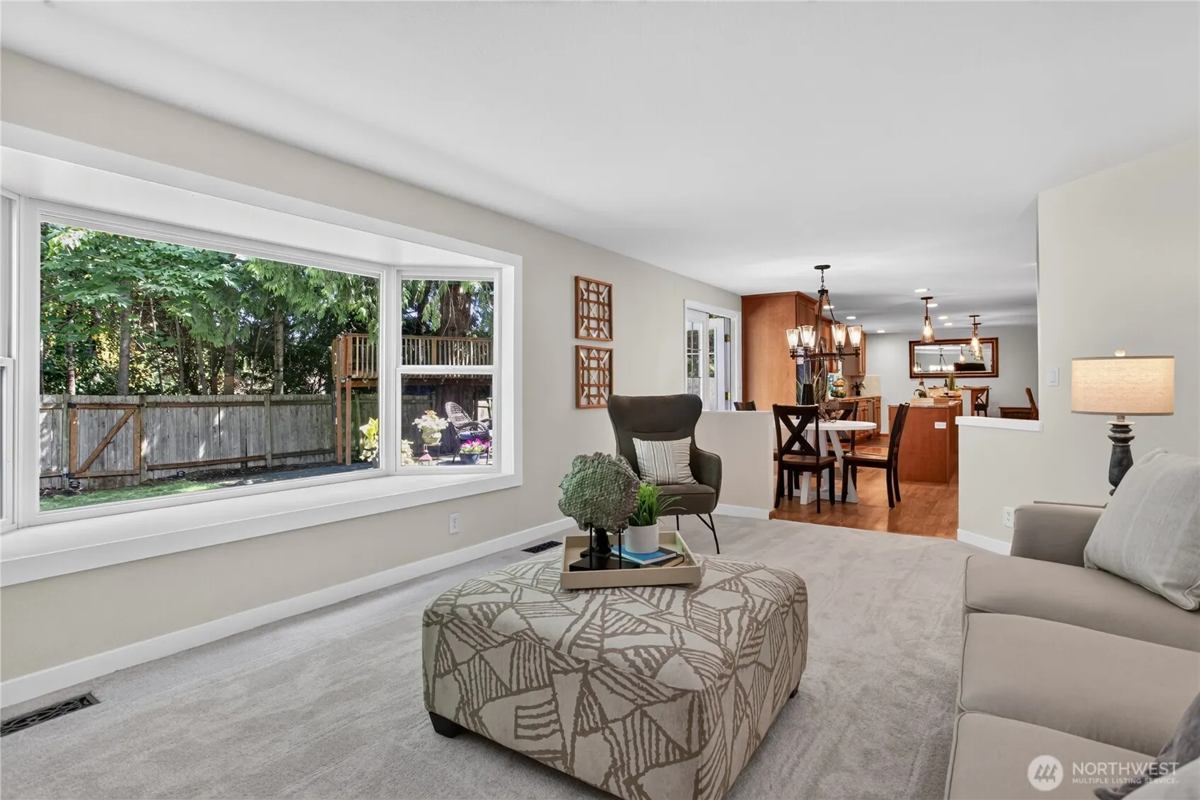 23110 NE 19th Drive , Sammamish, WA 98074