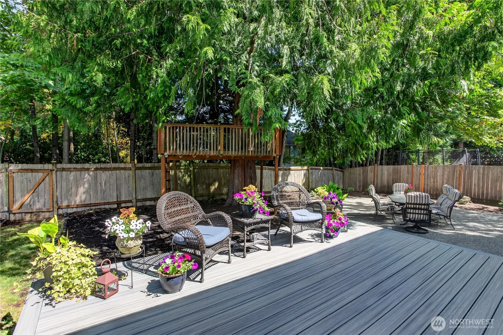23110 NE 19th Drive , Sammamish, WA 98074