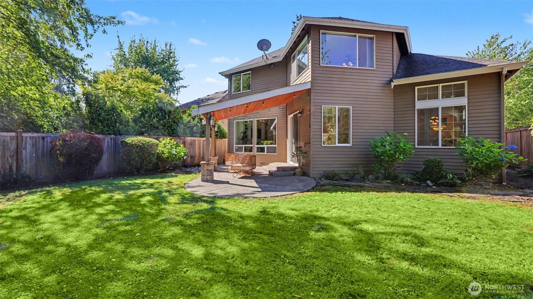 27106 SE 13th Street , Sammamish, WA 98075