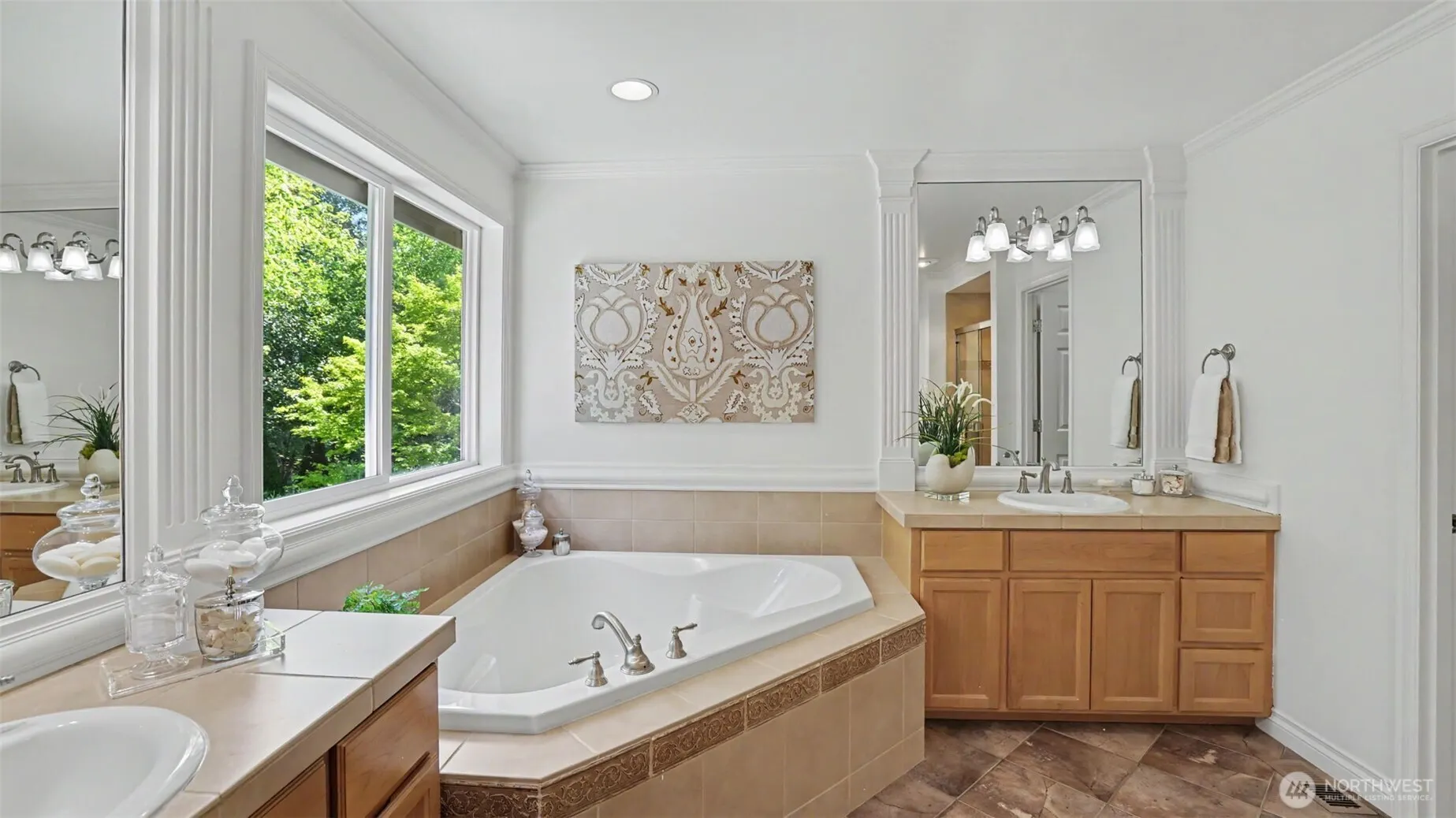 27106 SE 13th Street , Sammamish, WA 98075
