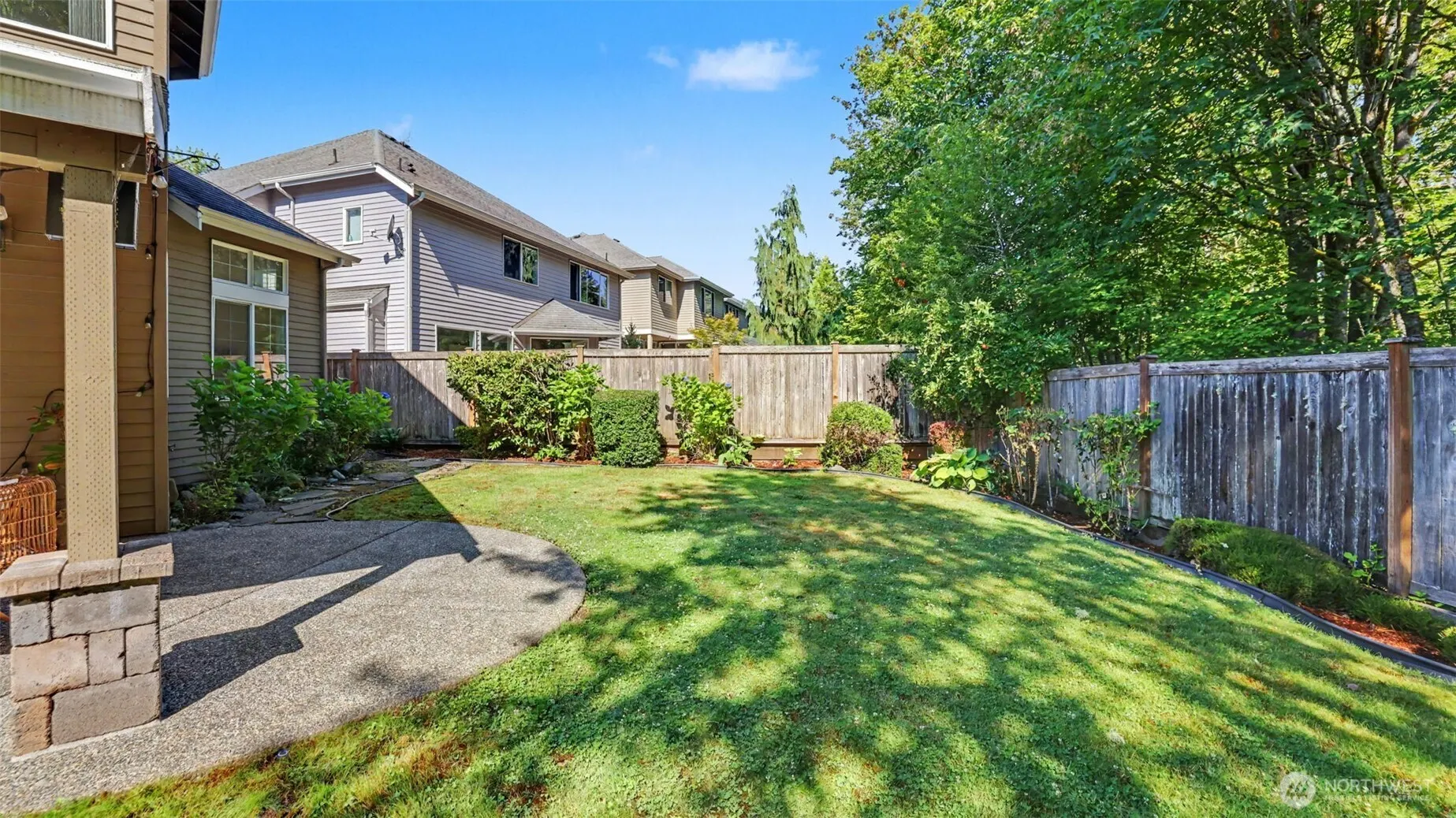 27106 SE 13th Street , Sammamish, WA 98075