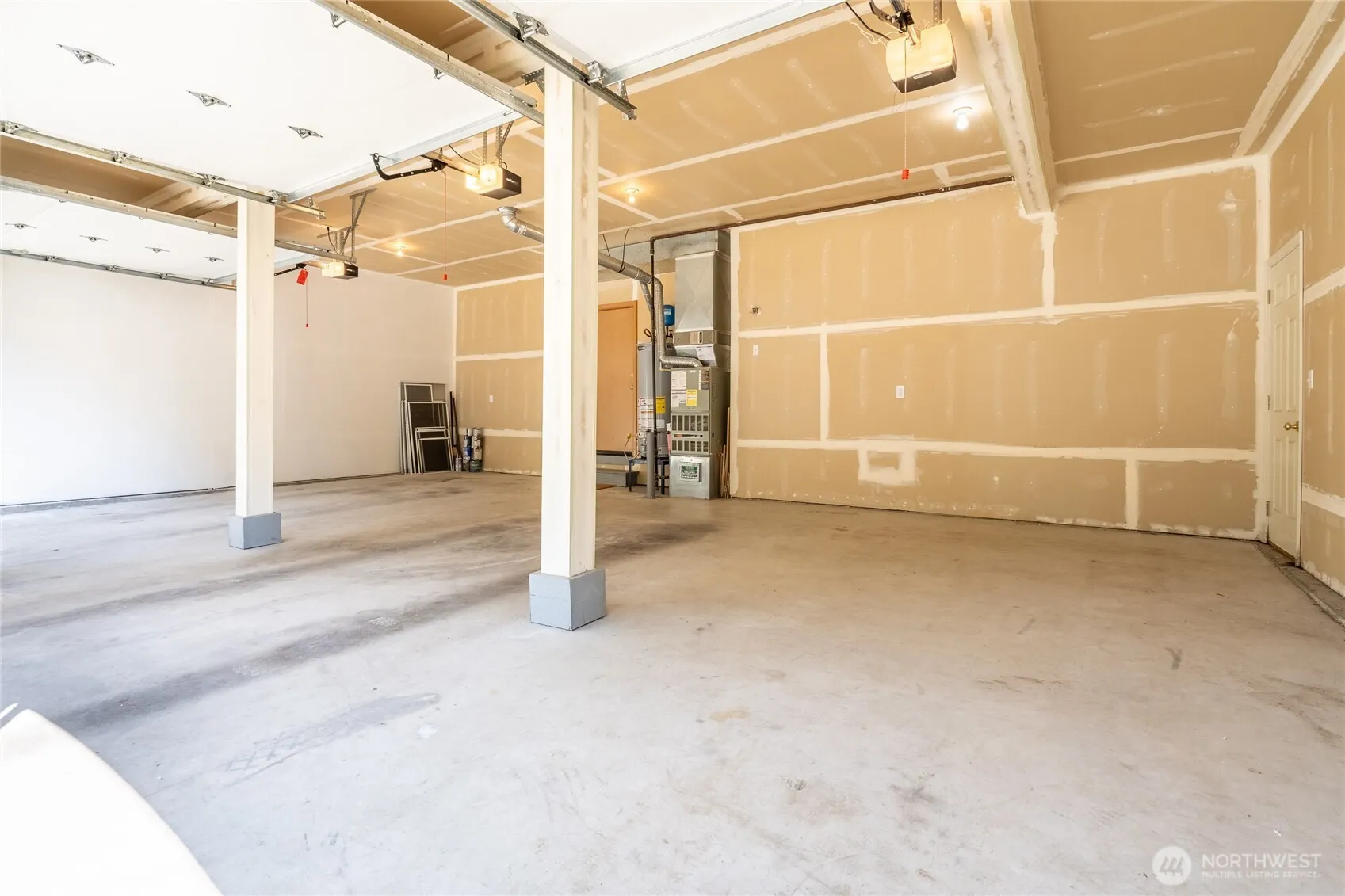 20534 NE 33rd Court , Sammamish, WA 98074