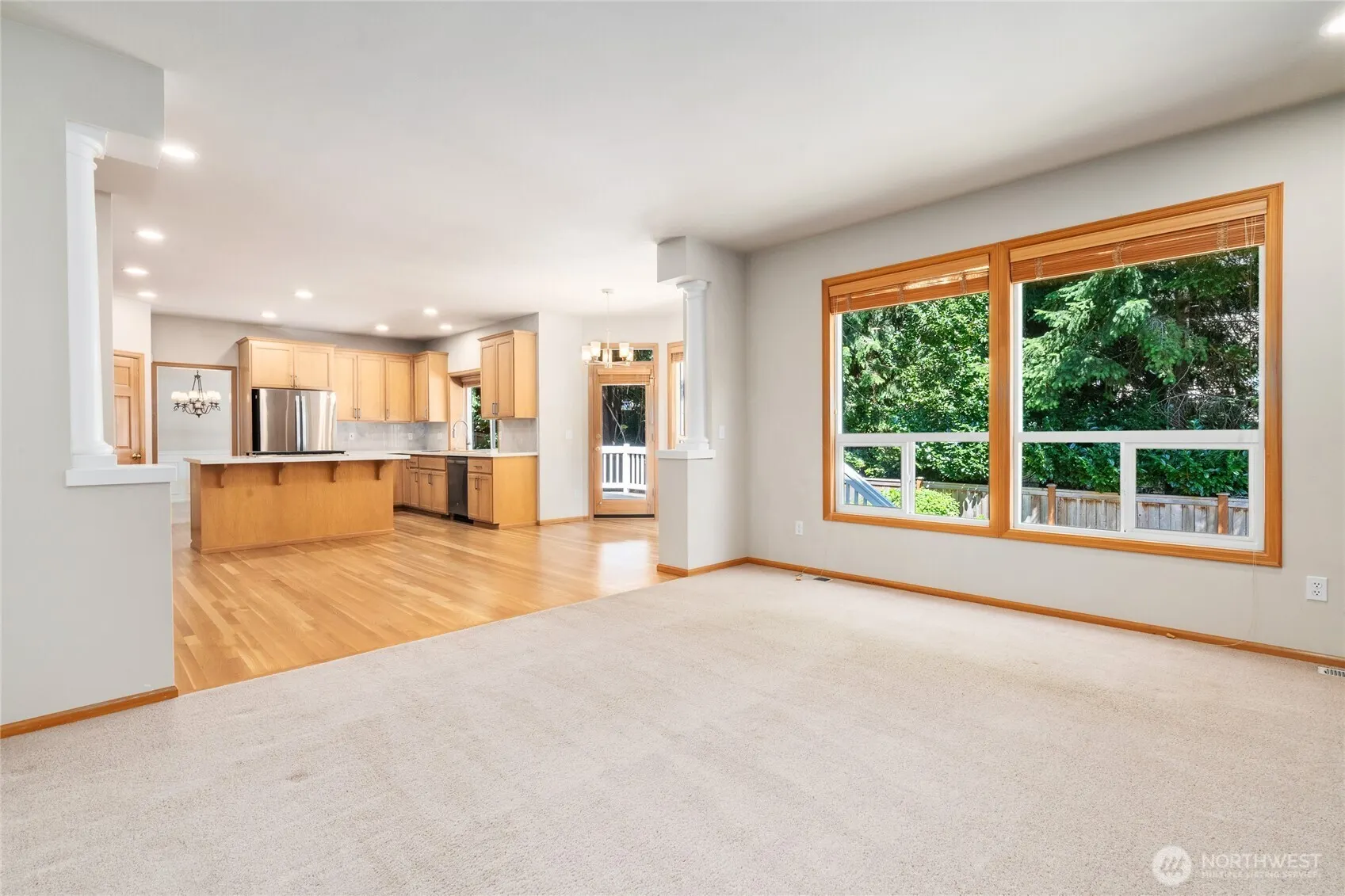 20534 NE 33rd Court , Sammamish, WA 98074