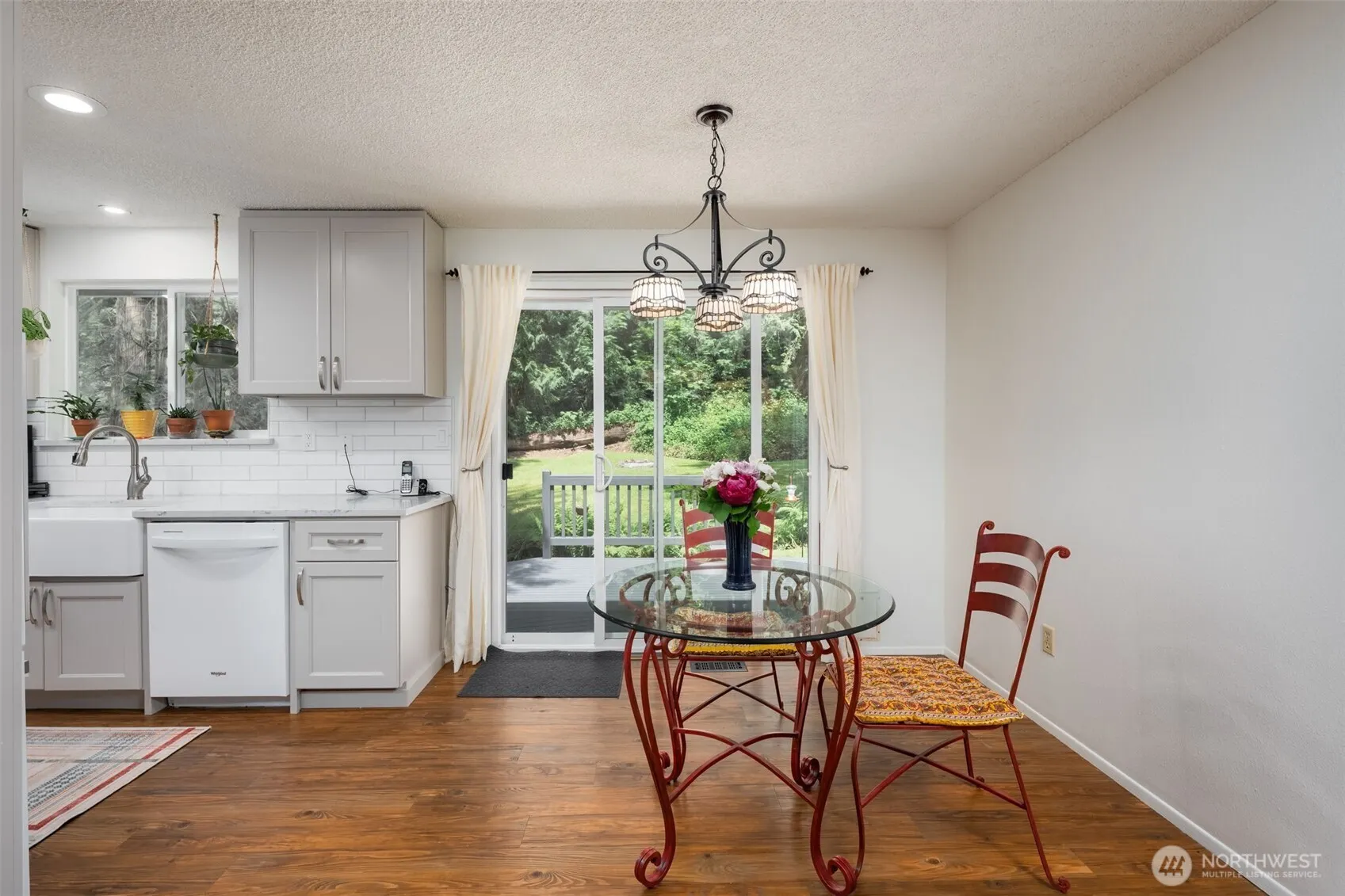 28102 SE 63rd Street , Issaquah, WA 98027-8815