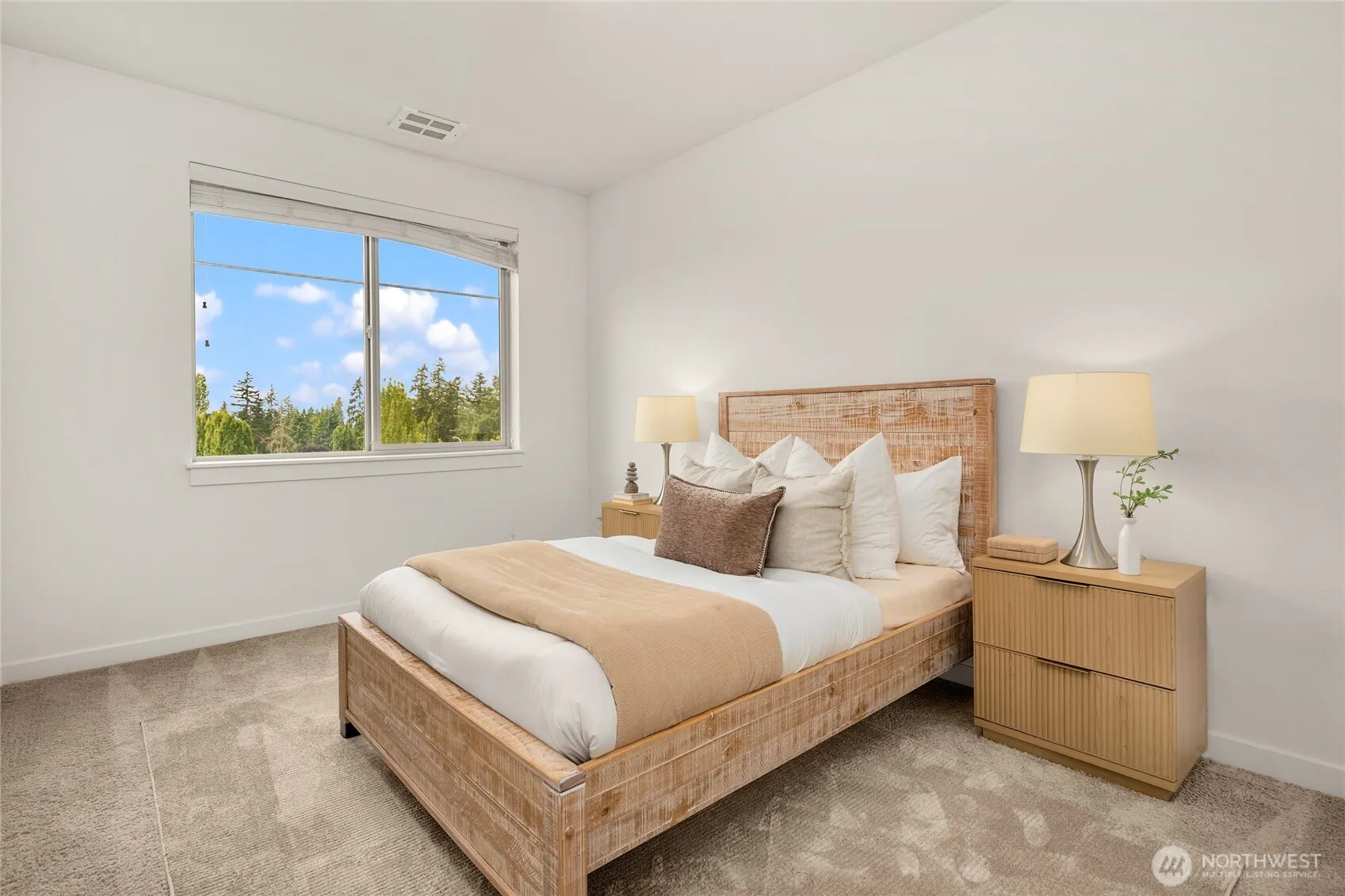 1412 157th Place NE, Bellevue, WA 98008