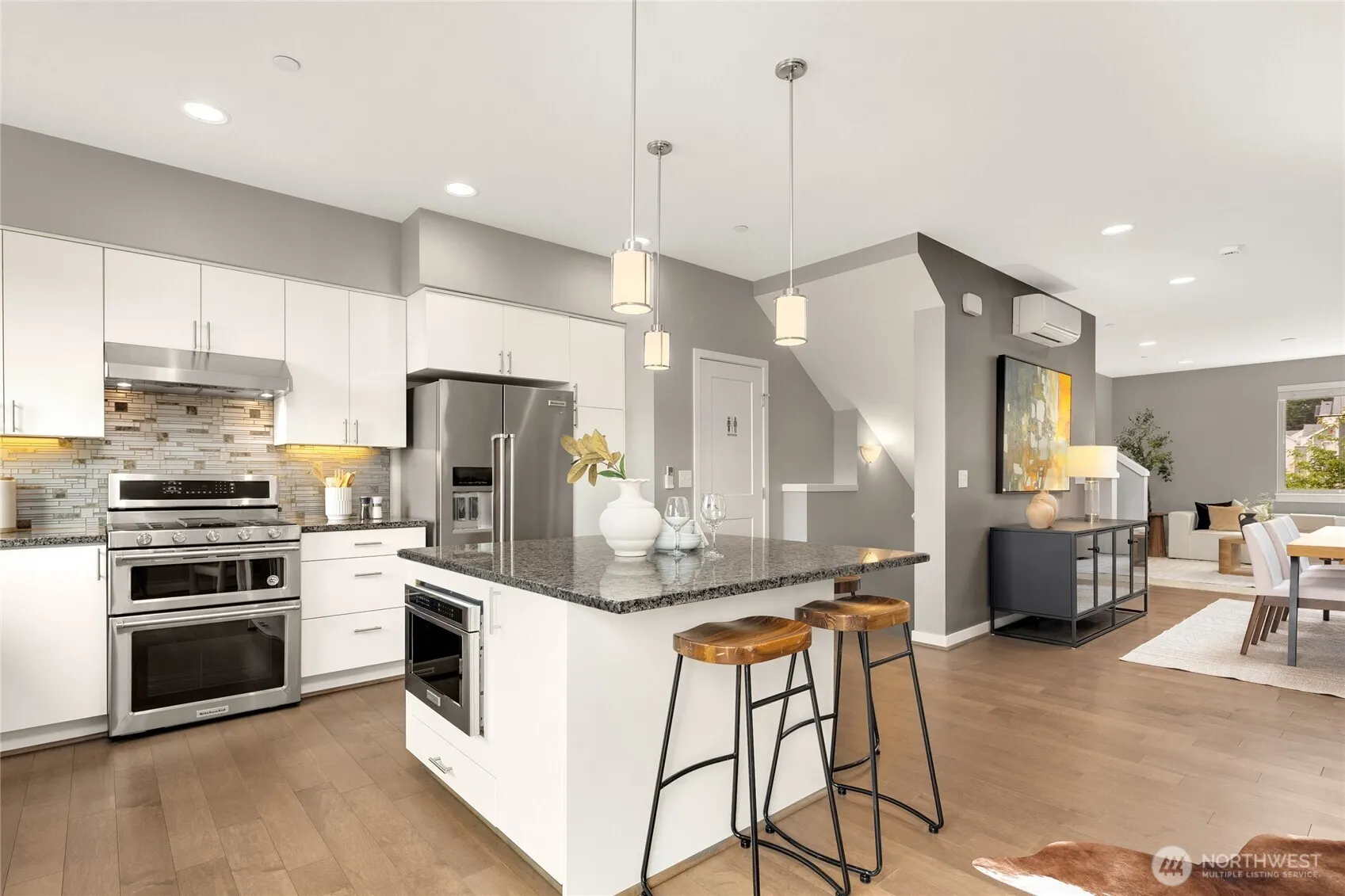 1412 157th Place NE, Bellevue, WA 98008