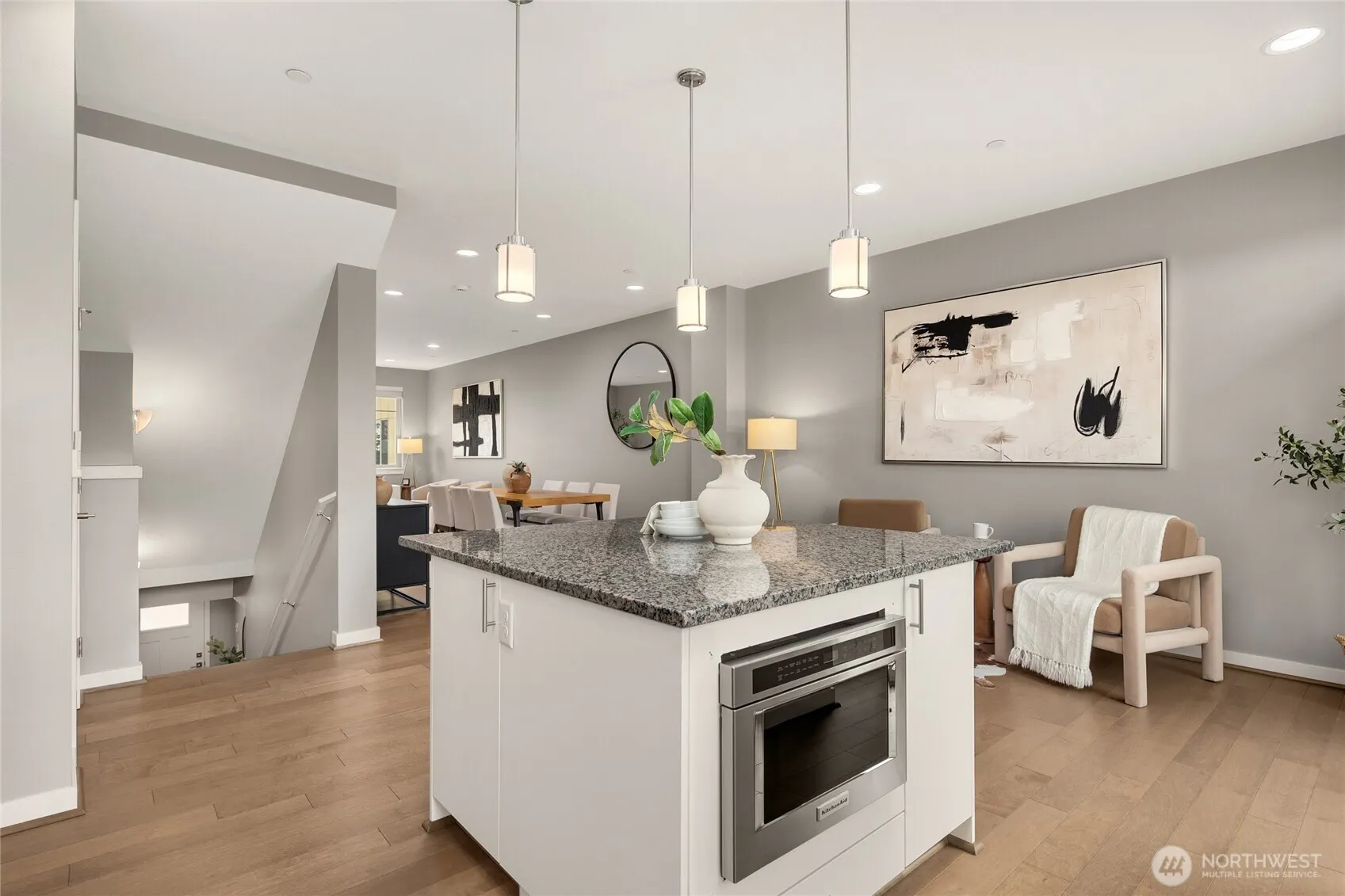 1412 157th Place NE, Bellevue, WA 98008